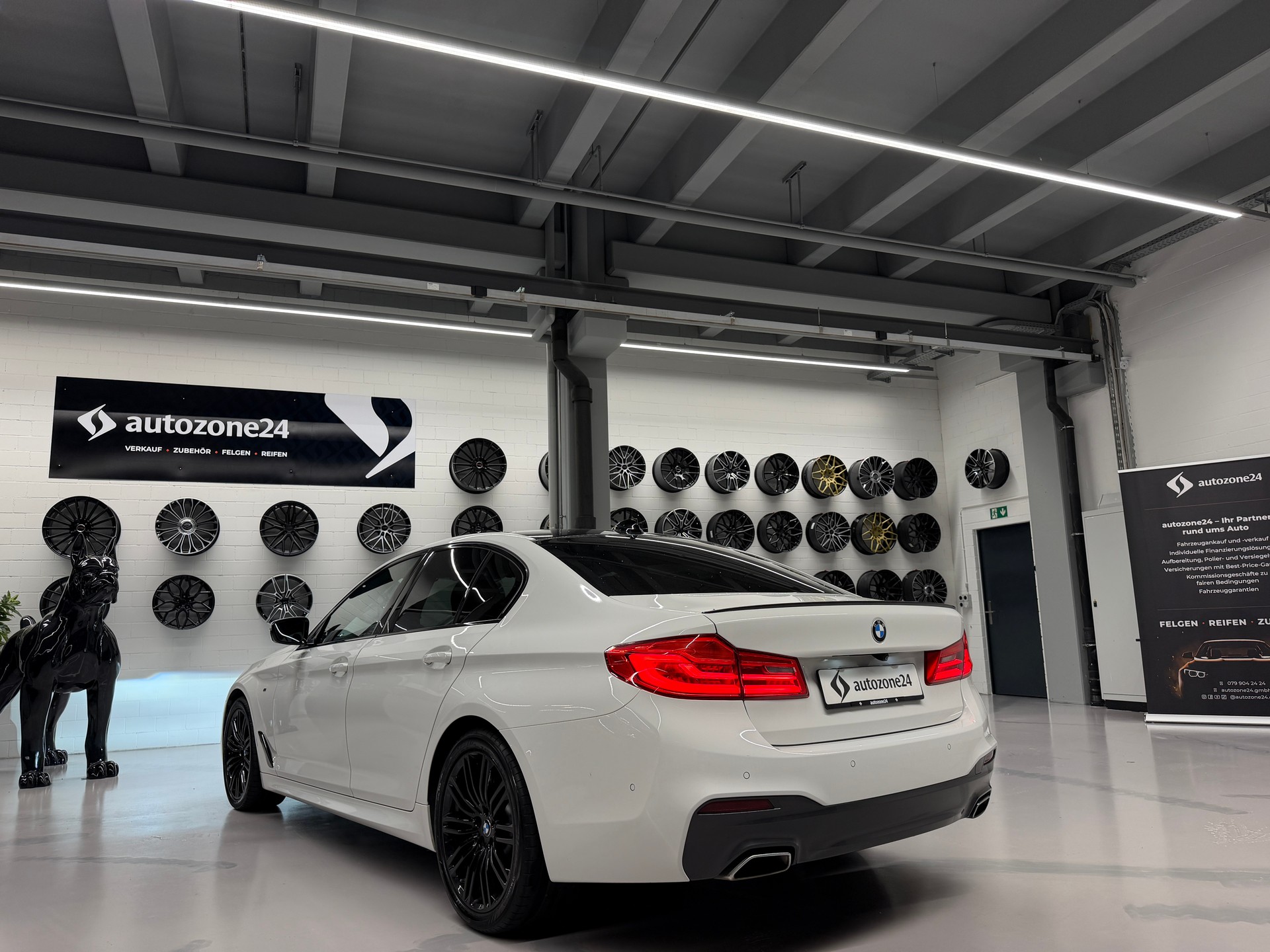 BMW 530d xDrive SAG *M-Sport*Driving Assistant Plus*AHK*Frisch ab MFK*Garantie*-image-1