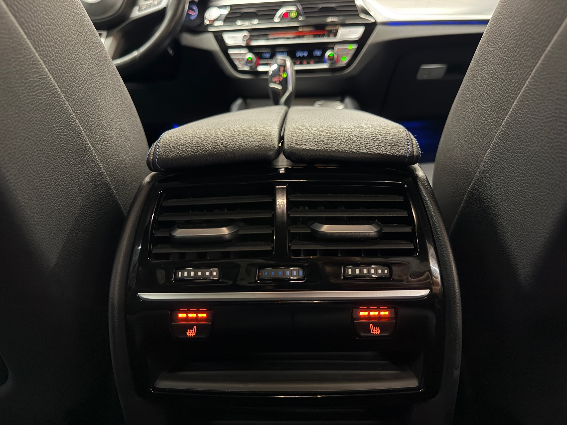 BMW 530d xDrive SAG *M-Sport*Driving Assistant Plus*AHK*Frisch ab MFK*Garantie*-image-23