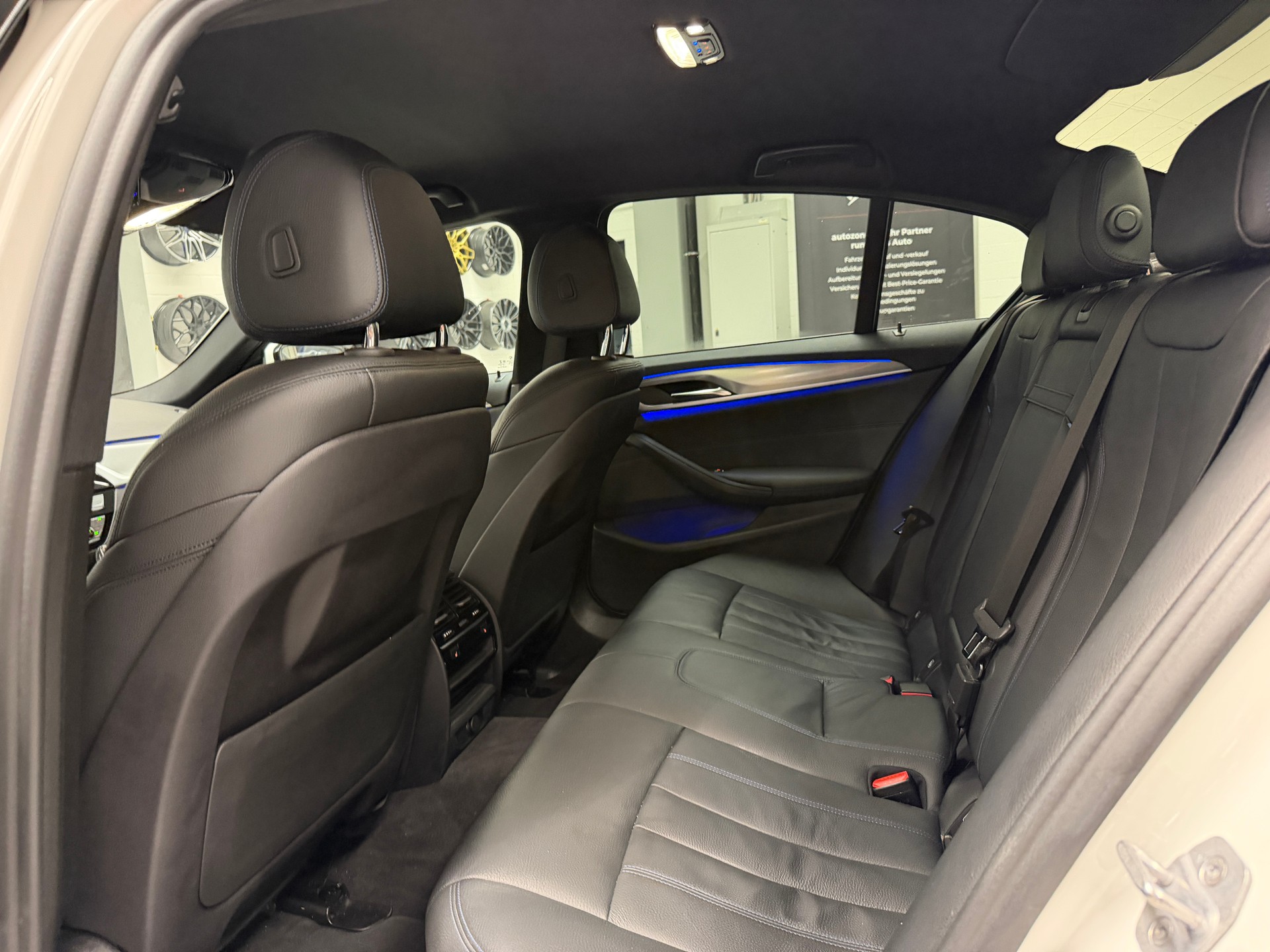 BMW 530d xDrive SAG *M-Sport*Driving Assistant Plus*AHK*Frisch ab MFK*Garantie*-image-17