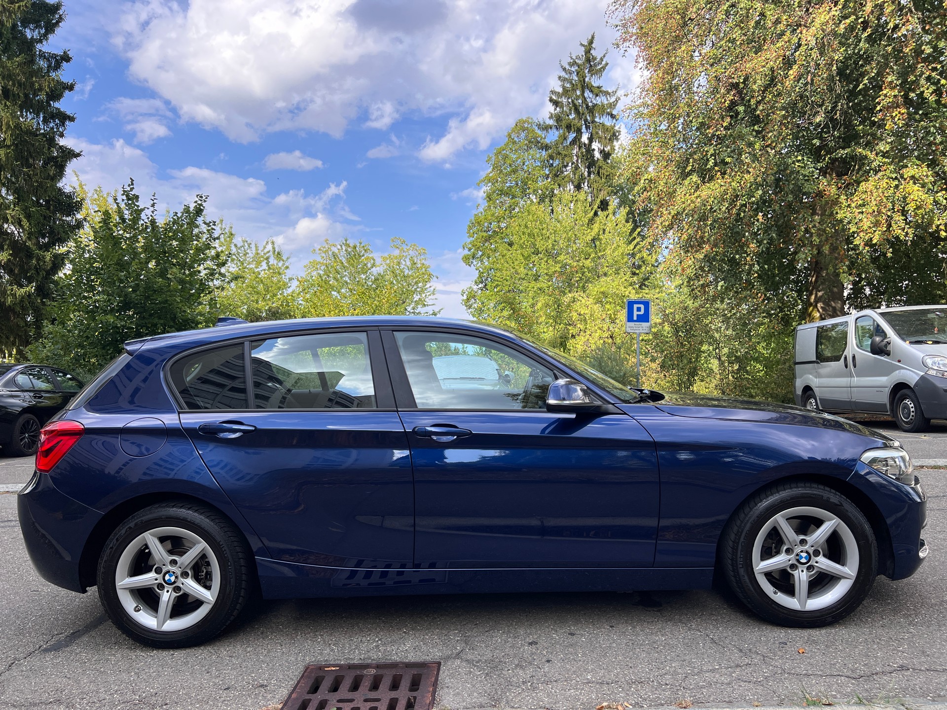 BMW 118i-image-2