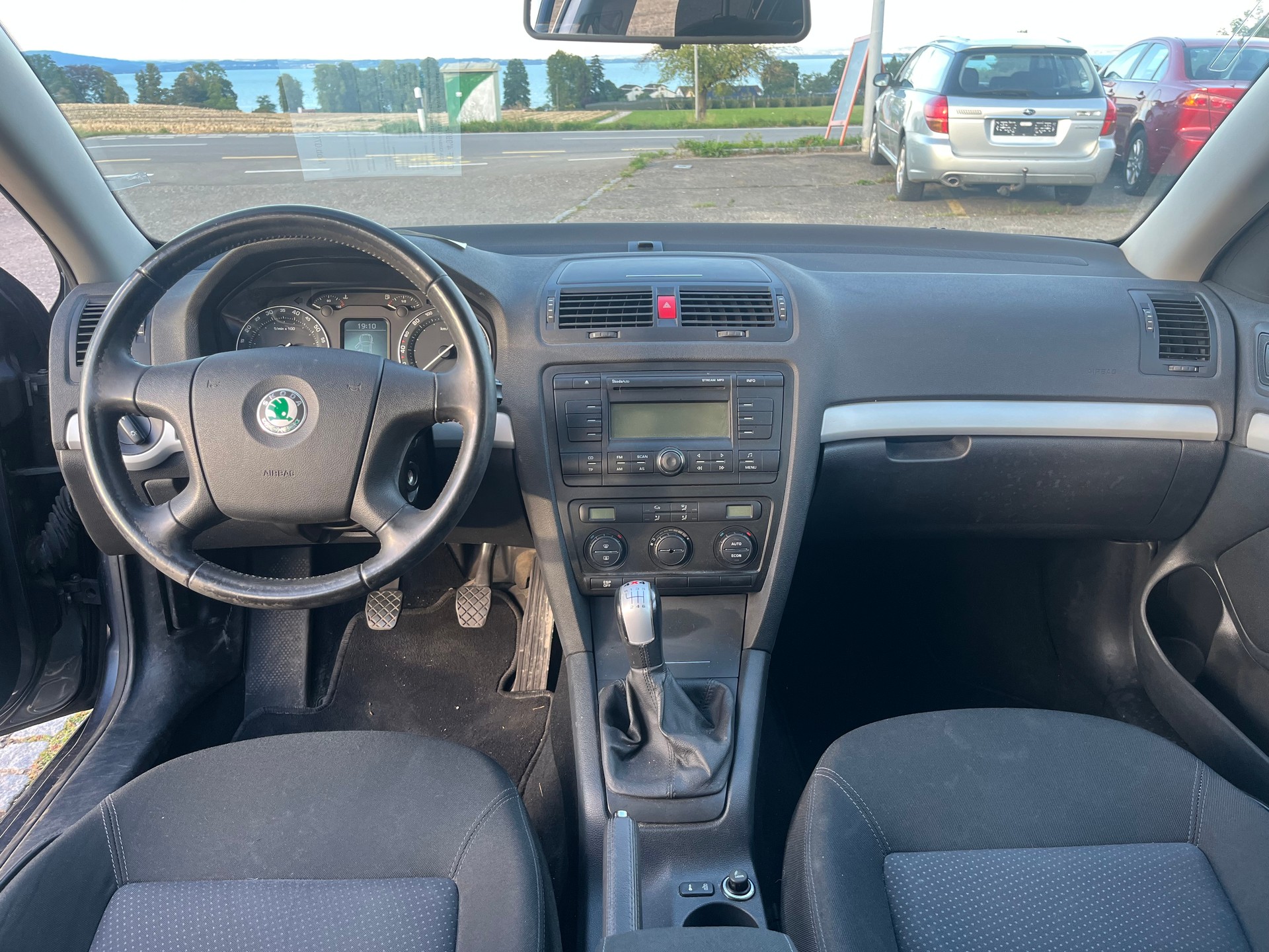 SKODA Octavia 2.0 FSI Swiss Adventure 4x4-image-10