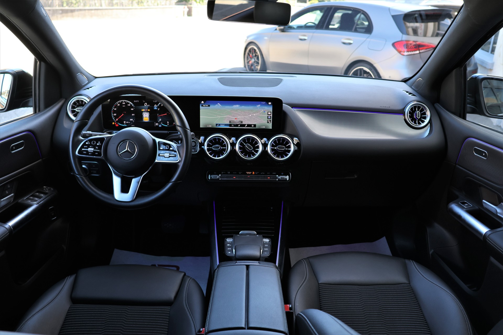 MERCEDES-BENZ B 200 Progressive Night Star 7G-DCT (CH)-image-13