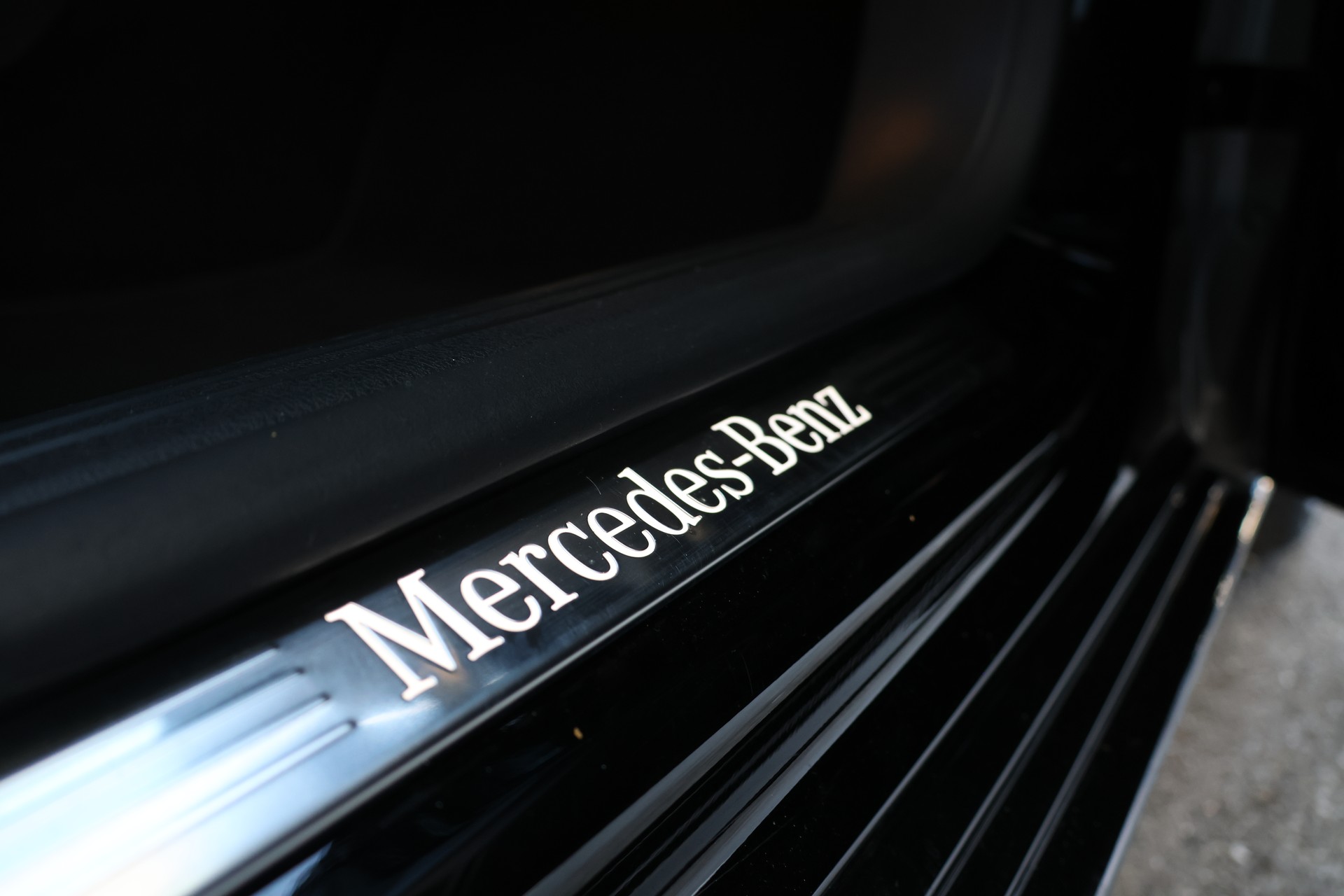 MERCEDES-BENZ B 200 Progressive Night Star 7G-DCT (CH)-image-15