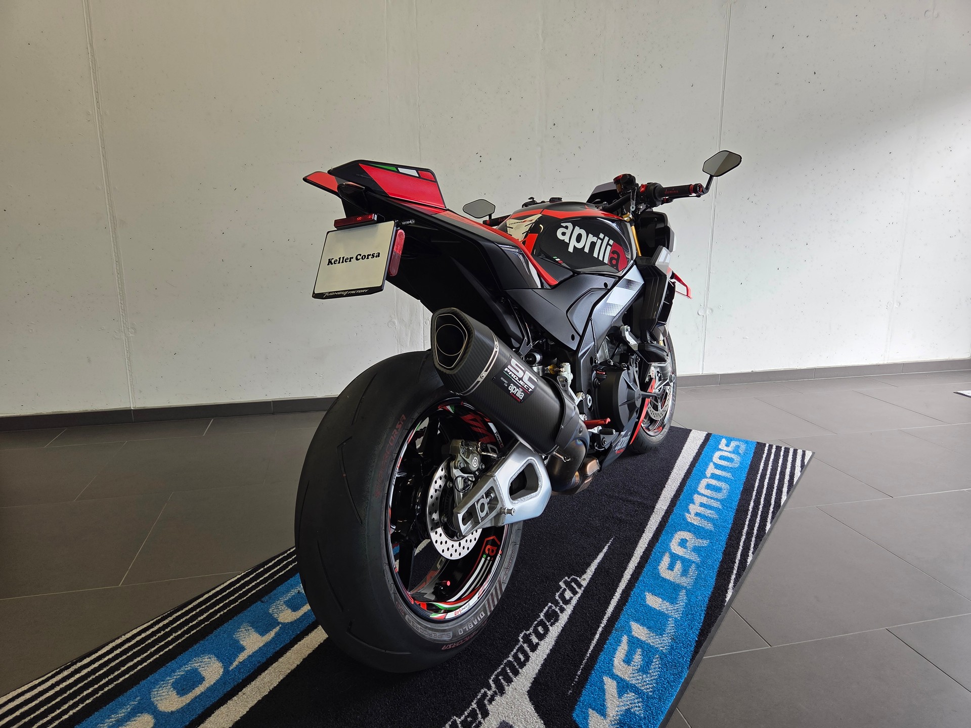 APRILIA Tuono V4 1100 E5+ Factory-image-10