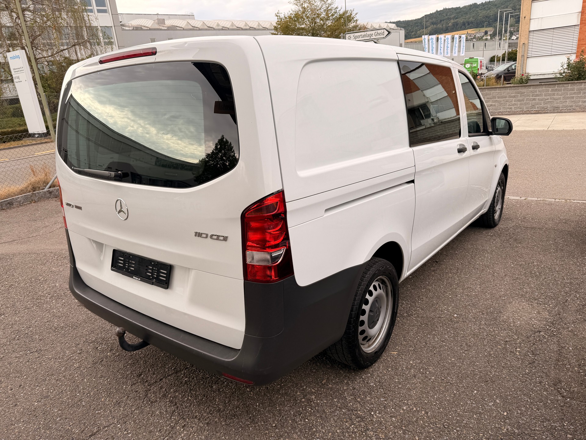 MERCEDES-BENZ Vito 110 CDI Lang Worker-image-4