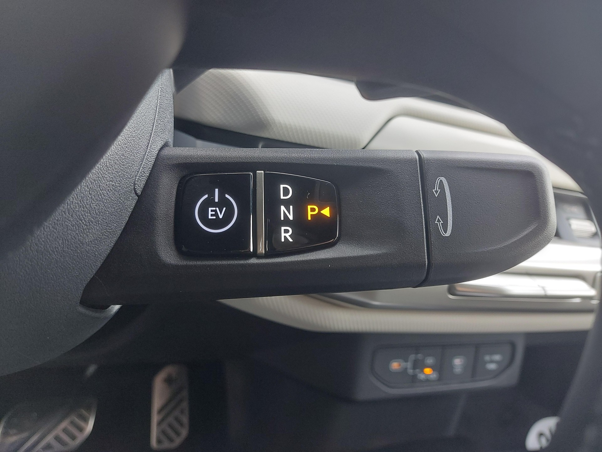 KIA EV4 81 kWh GT-Line-image-12