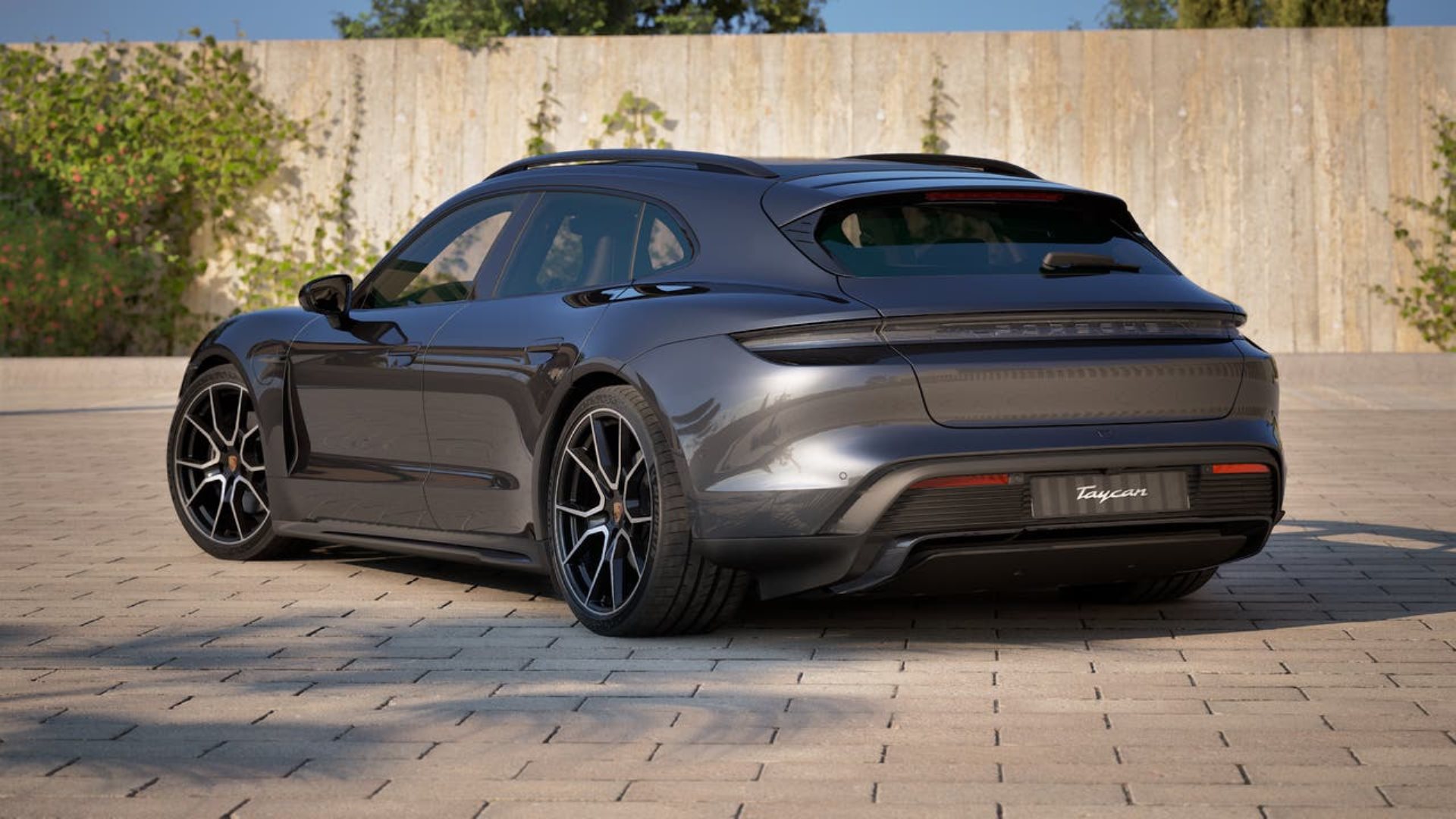 PORSCHE Taycan 4S Sport Turismo Black Edition-image-2