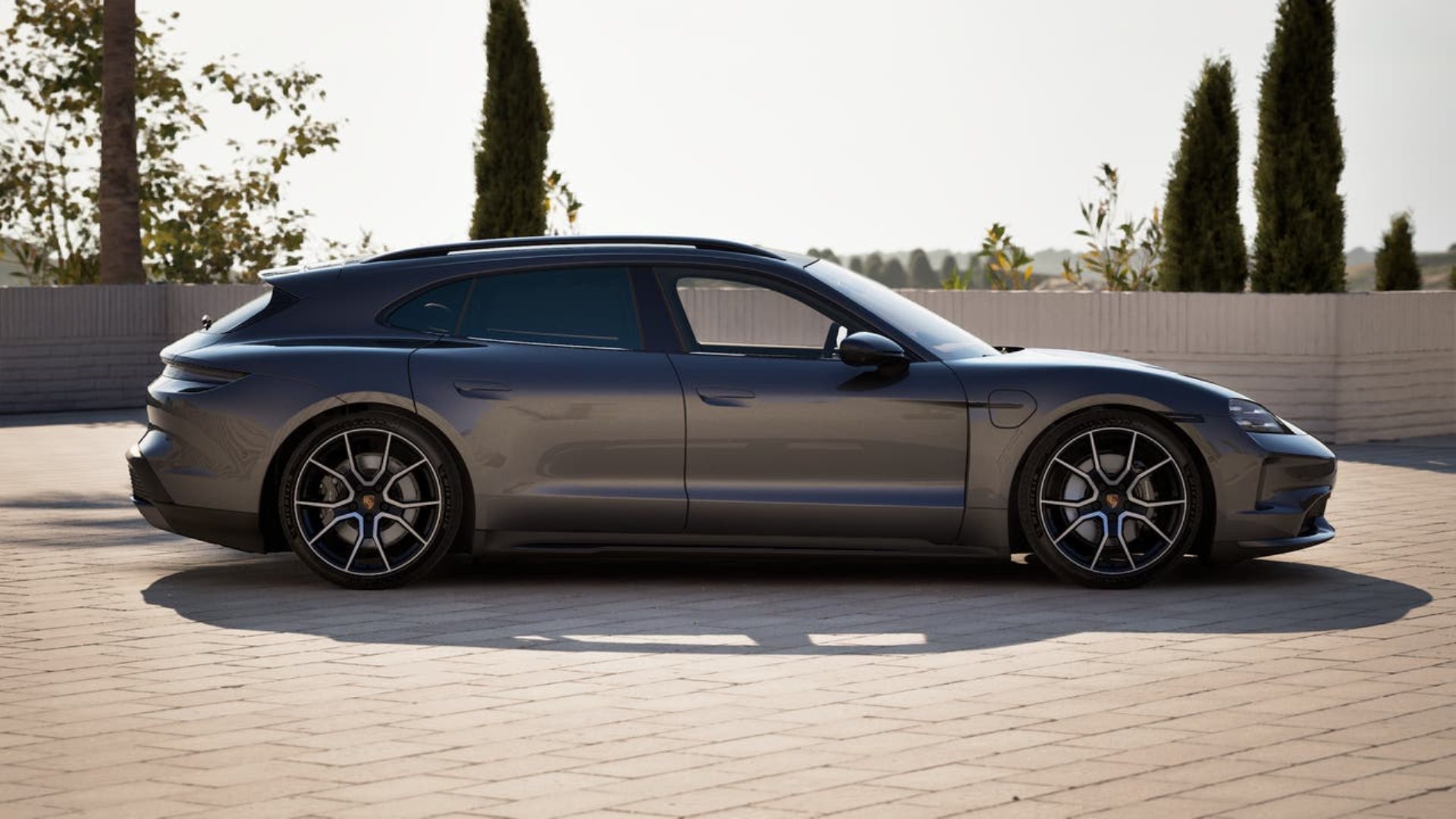 PORSCHE Taycan 4S Sport Turismo Black Edition-image-5