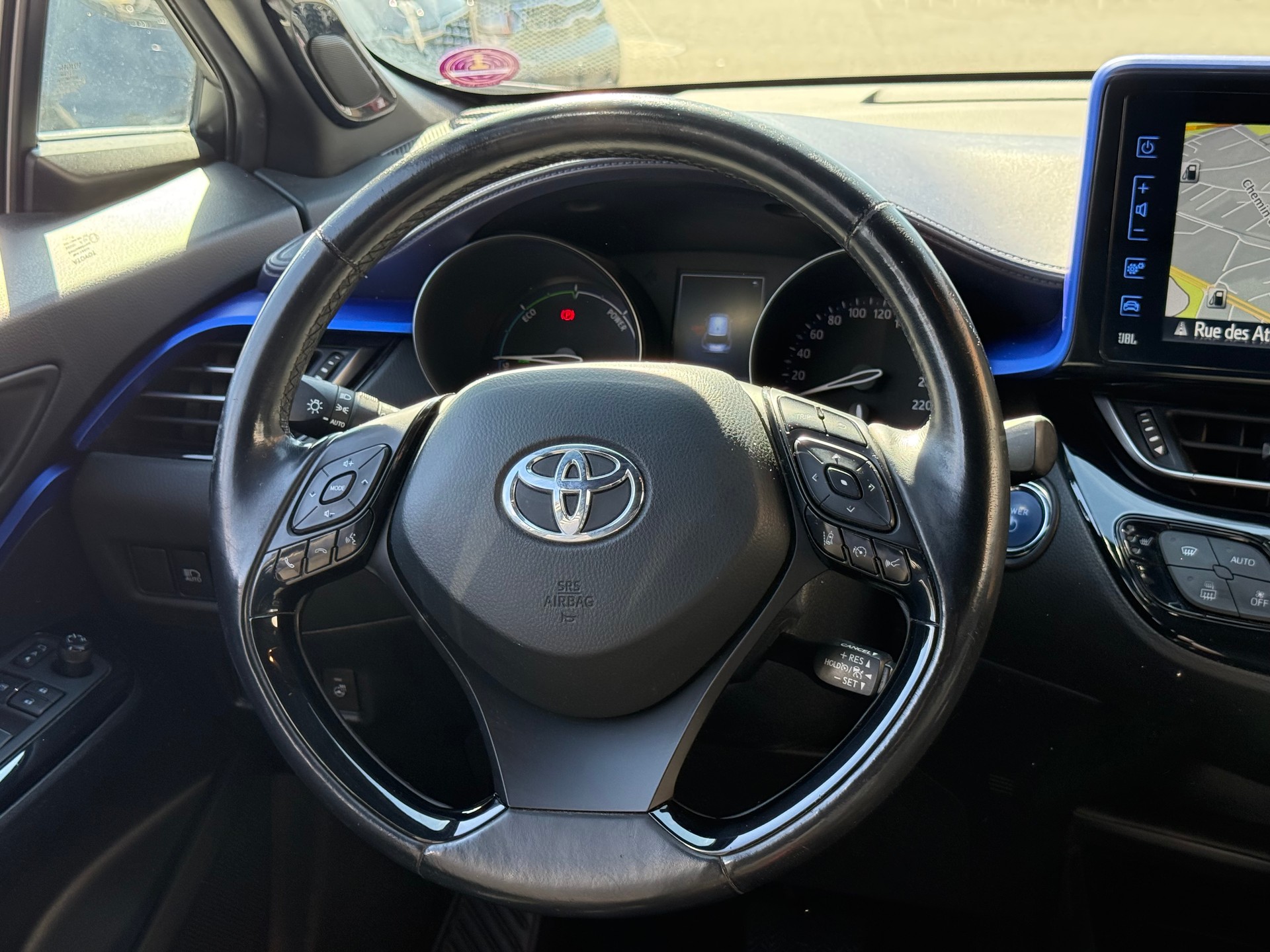 TOYOTA C-HR 1.8 HSD Style CVT-image-6