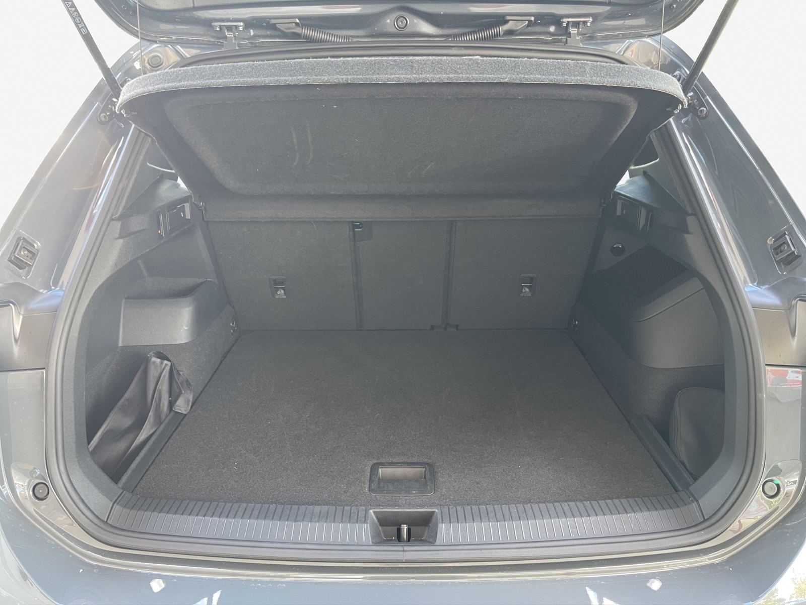 VW Tiguan 2.0 TSI DSG R-Line 4Motion-image-12