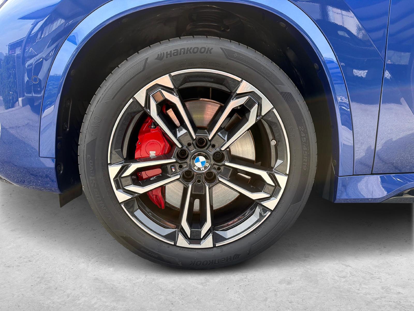 BMW X1 M35i-image-9