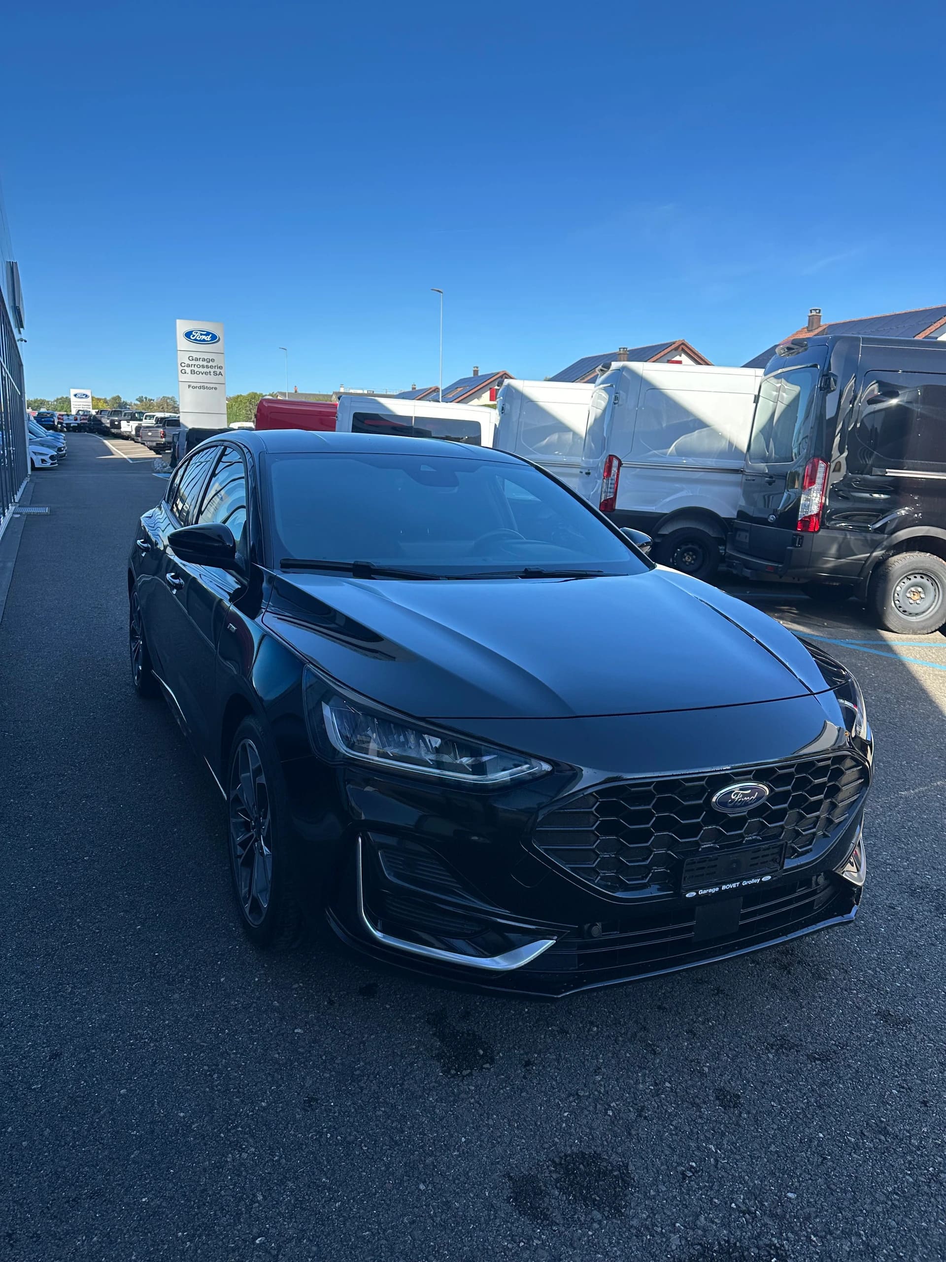 FORD Focus 1.0i EcoB Hybrid 155 ST-Line Vignale-image-7