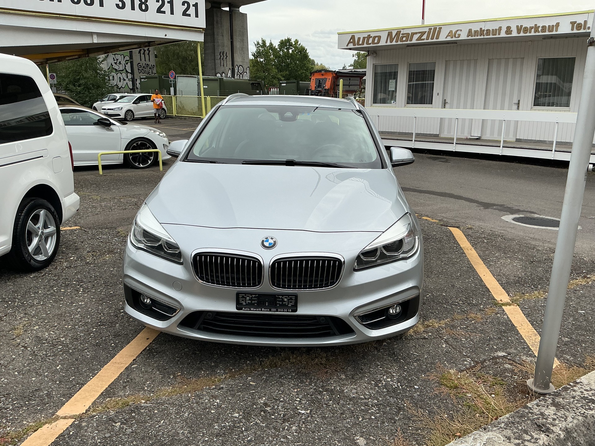 BMW 225i xDrive Active Tourer Luxury Line Steptronic-image-13