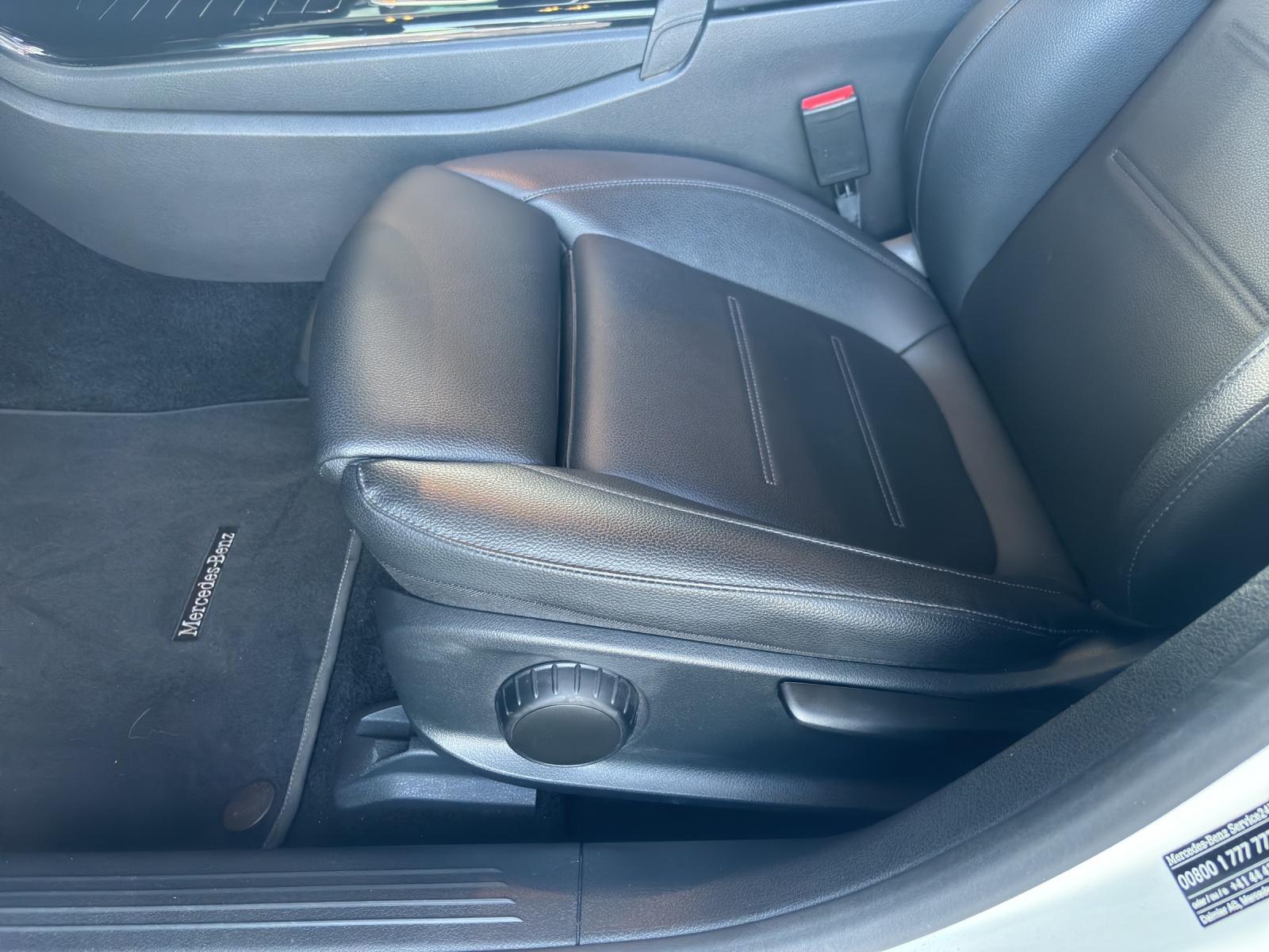 MERCEDES-BENZ A 180 d Progressive-image-18