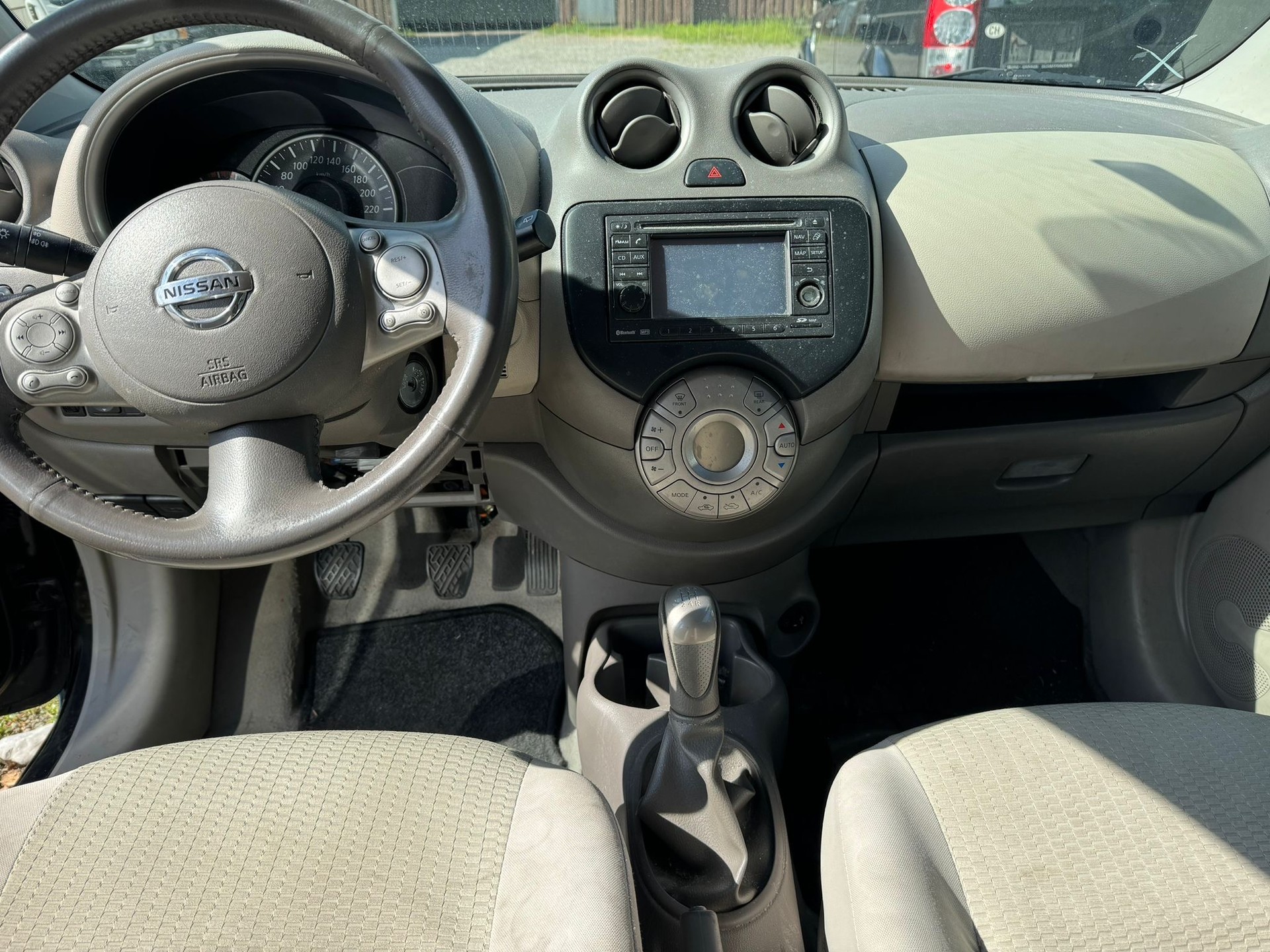 NISSAN Micra 1.2 visia-image-4