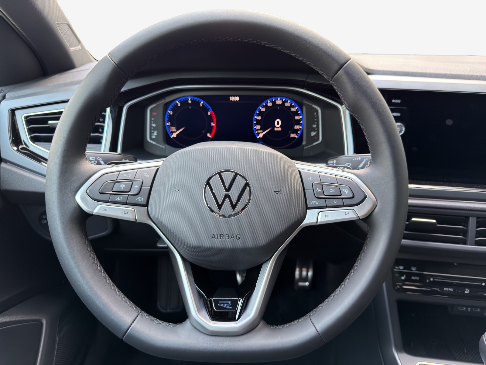 VW Polo 1.0 TSI R-Line United DSG-image-9