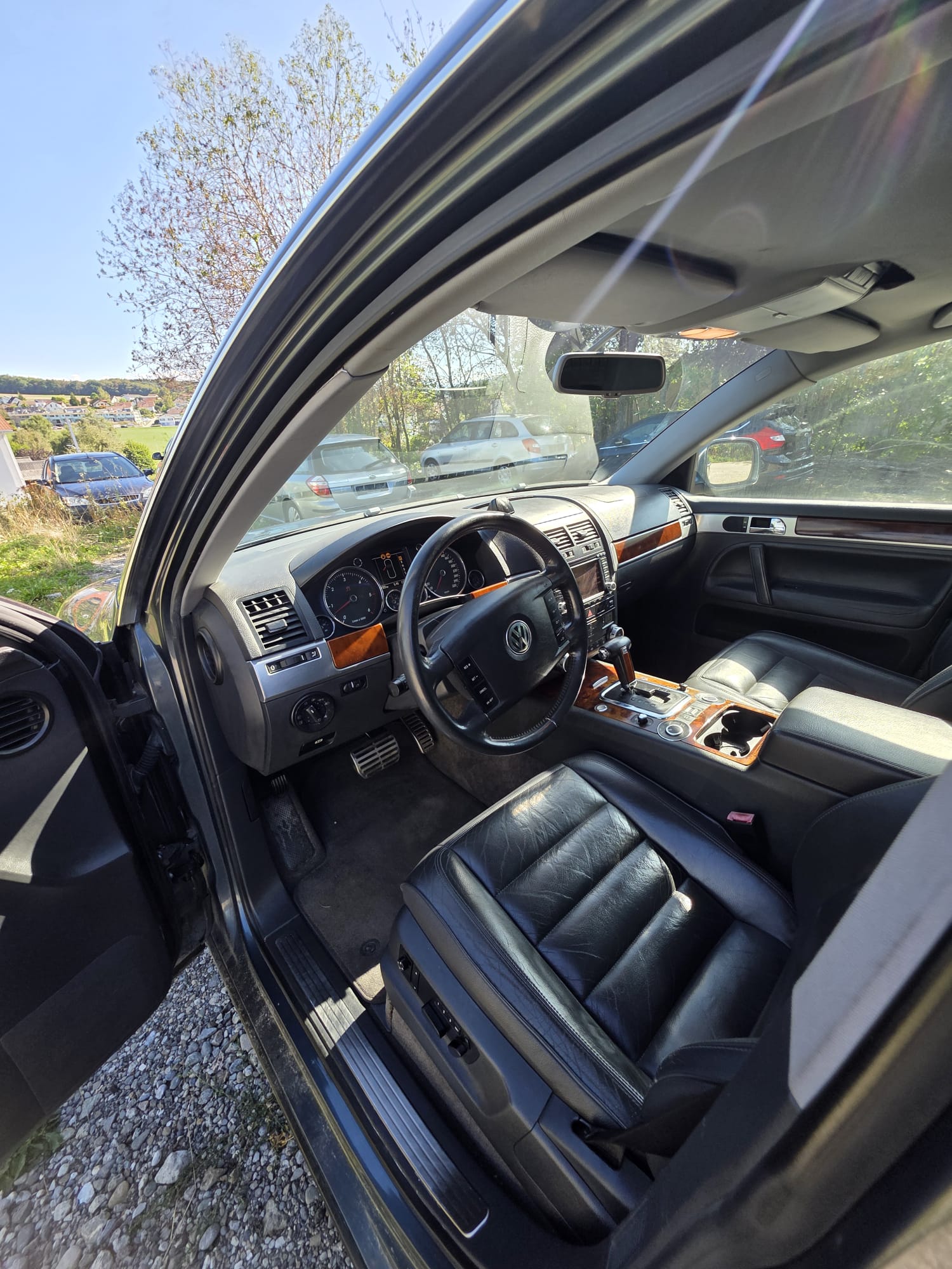 VW Touareg 5.0 TDI V10 Automatic-image-10