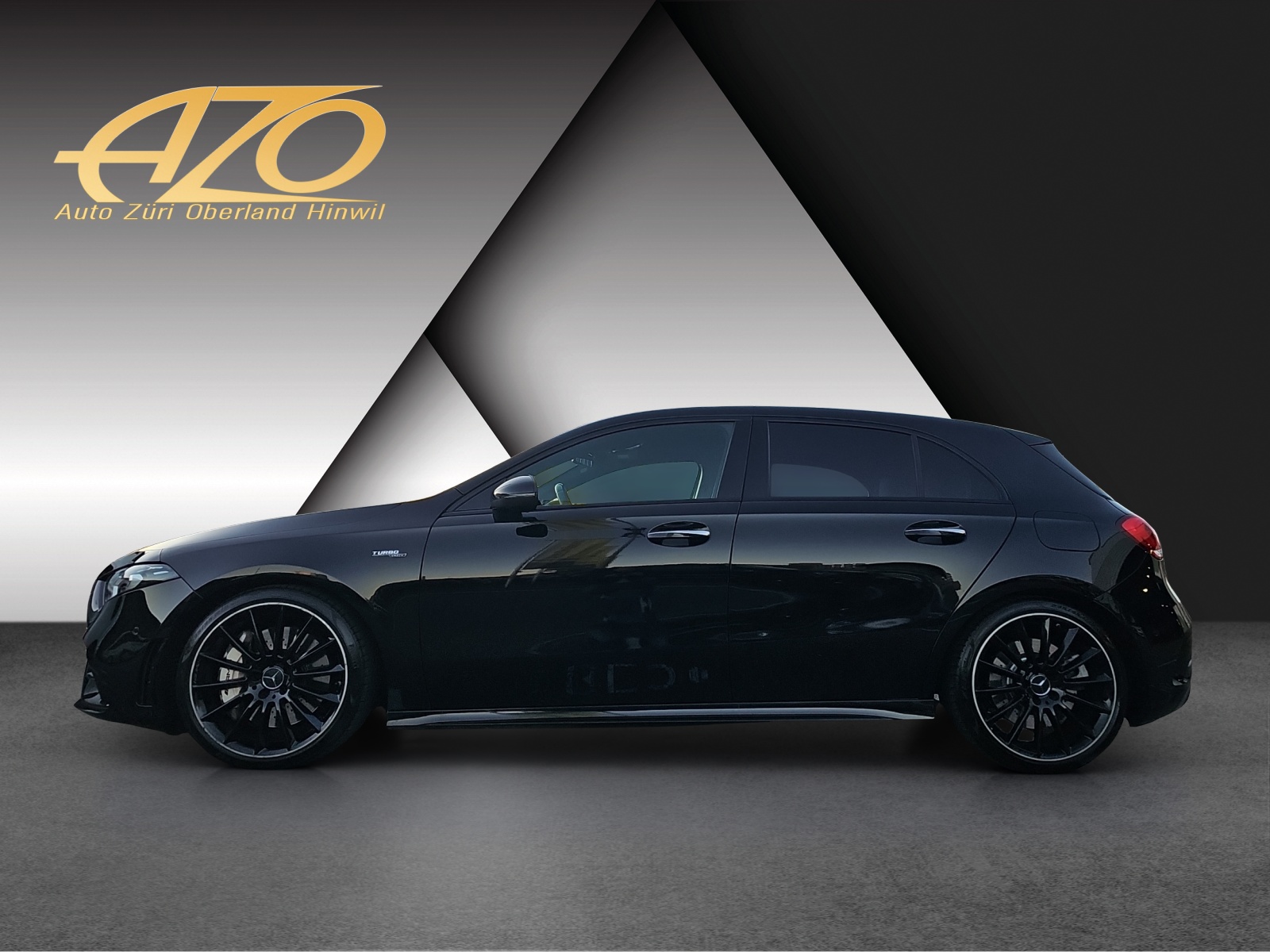 MERCEDES-BENZ A 35 AMG 4Matic Speedshift-image-4