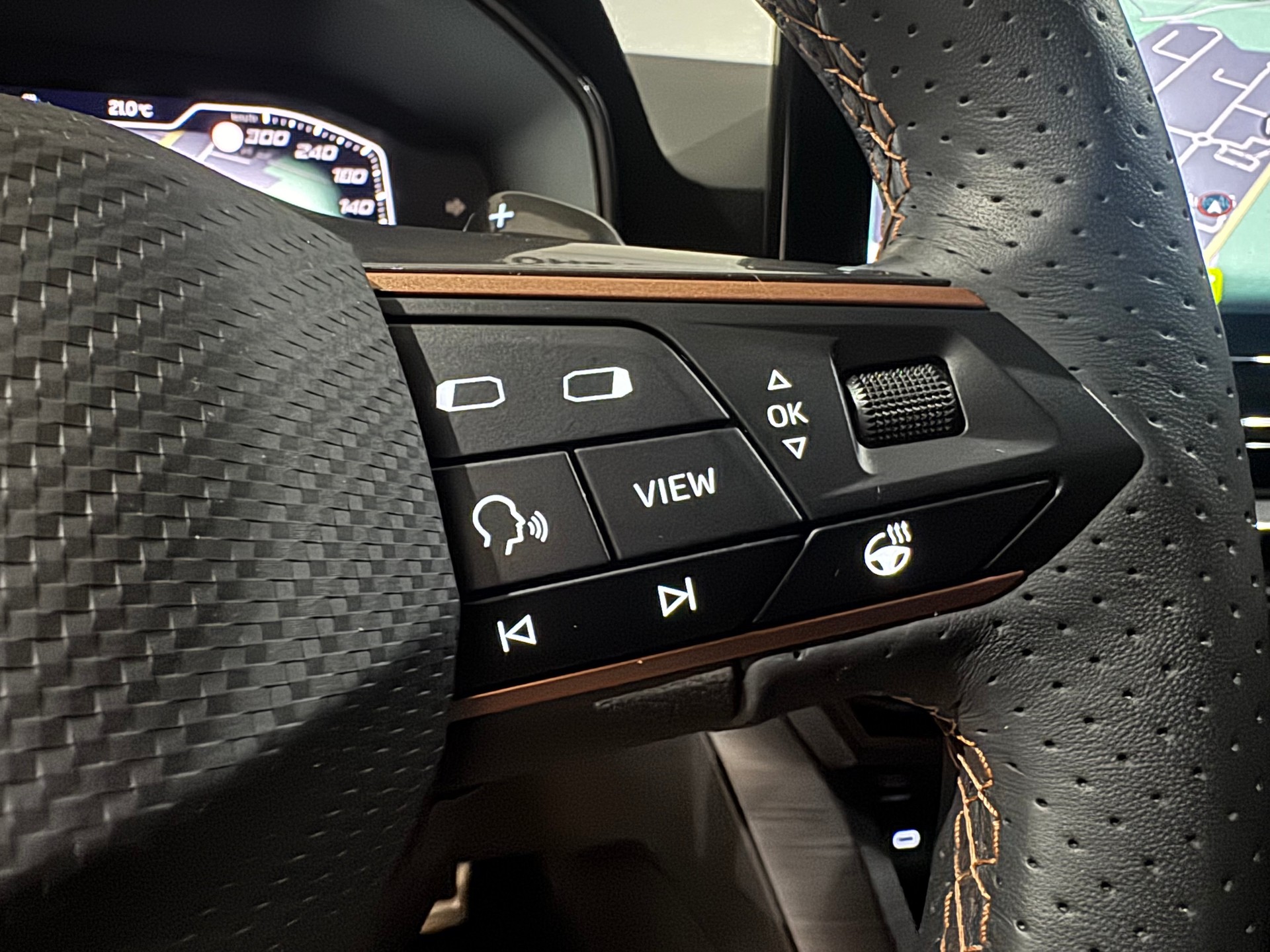 CUPRA LEON VZ 2.0 TSI DSG | 1.Hand | CH |-image-23