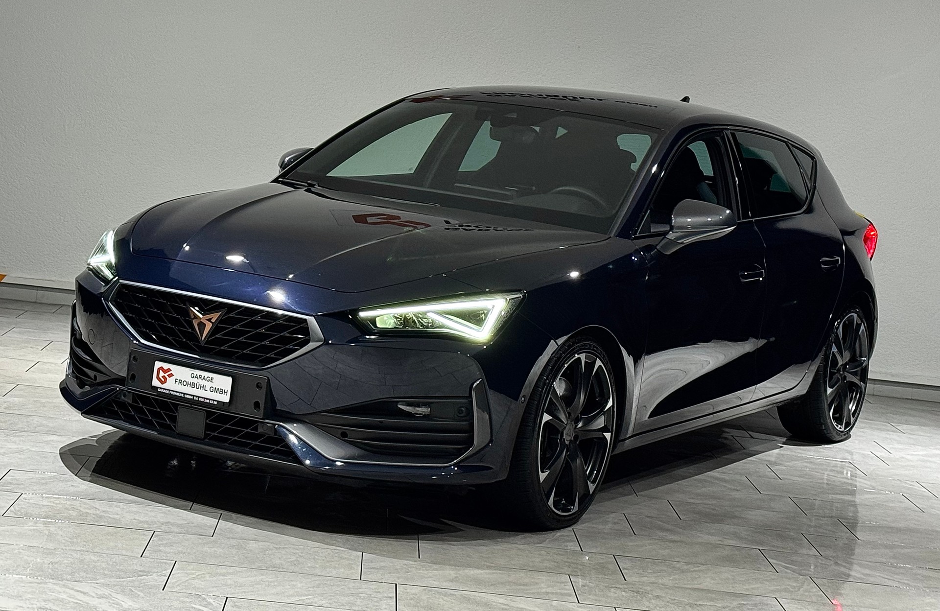 CUPRA LEON VZ 2.0 TSI DSG | 1.Hand | CH |-image-0