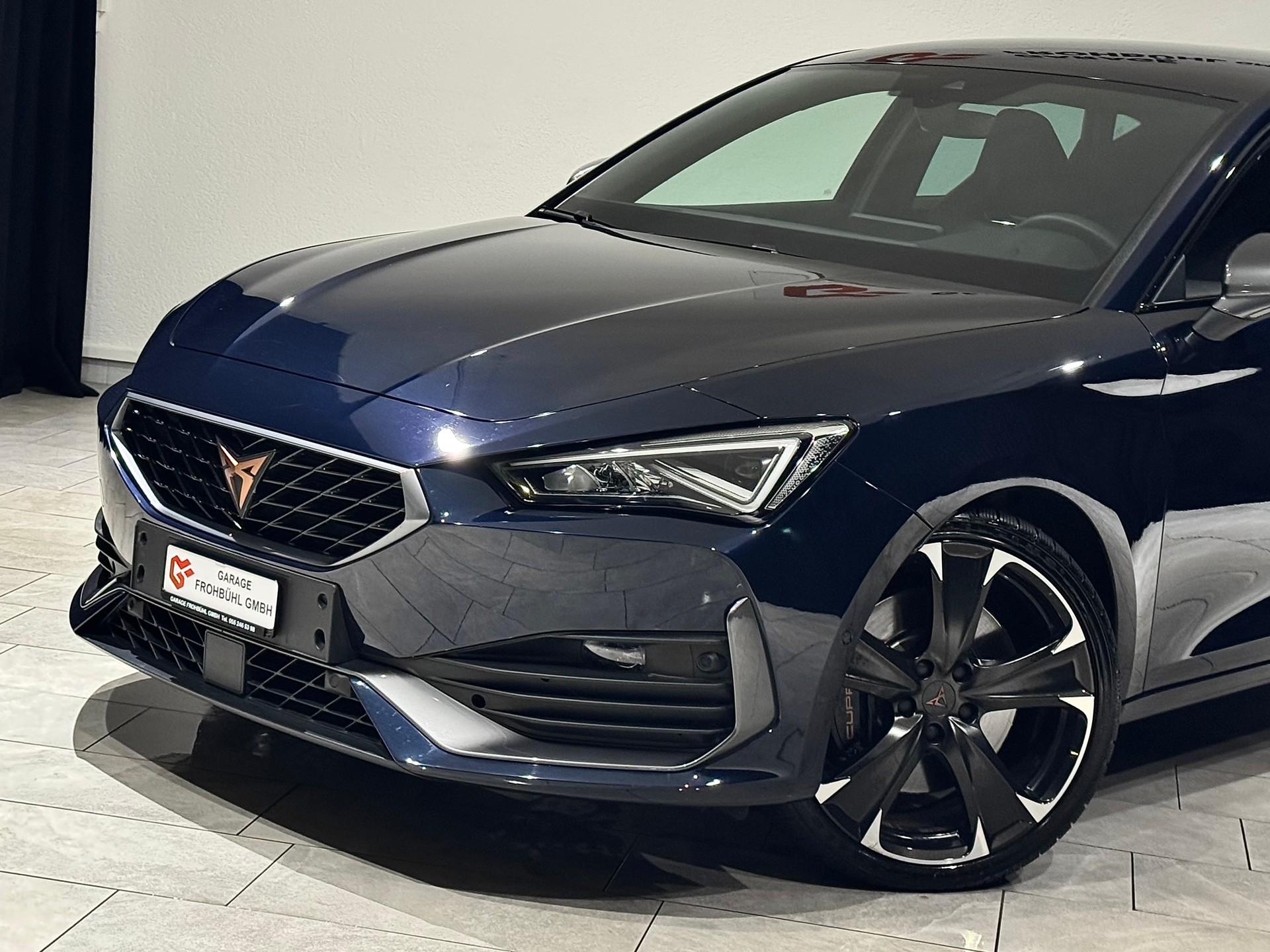 CUPRA LEON VZ 2.0 TSI DSG | 1.Hand | CH |-image-11