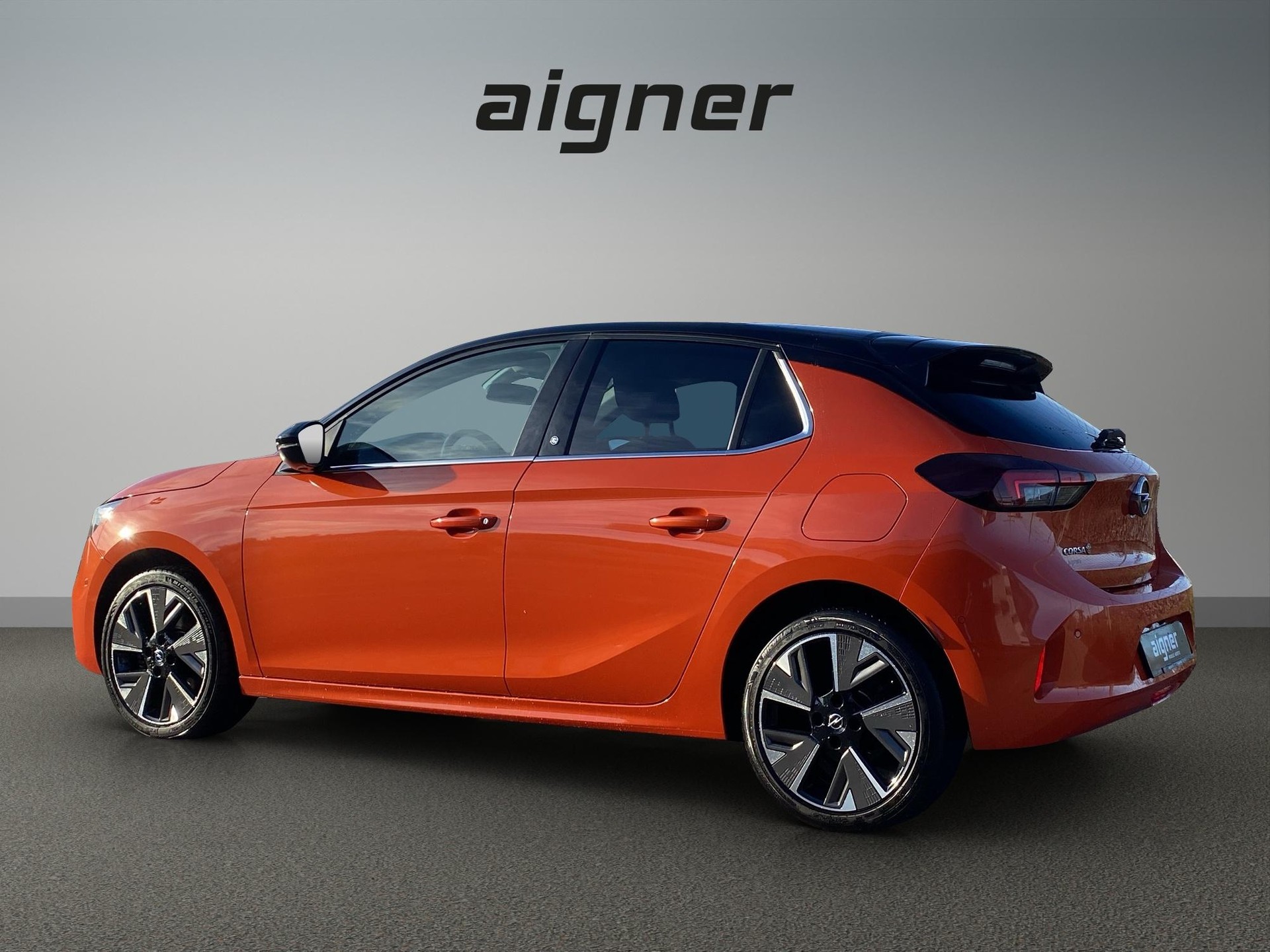 OPEL Corsa-e Elegance-image-3