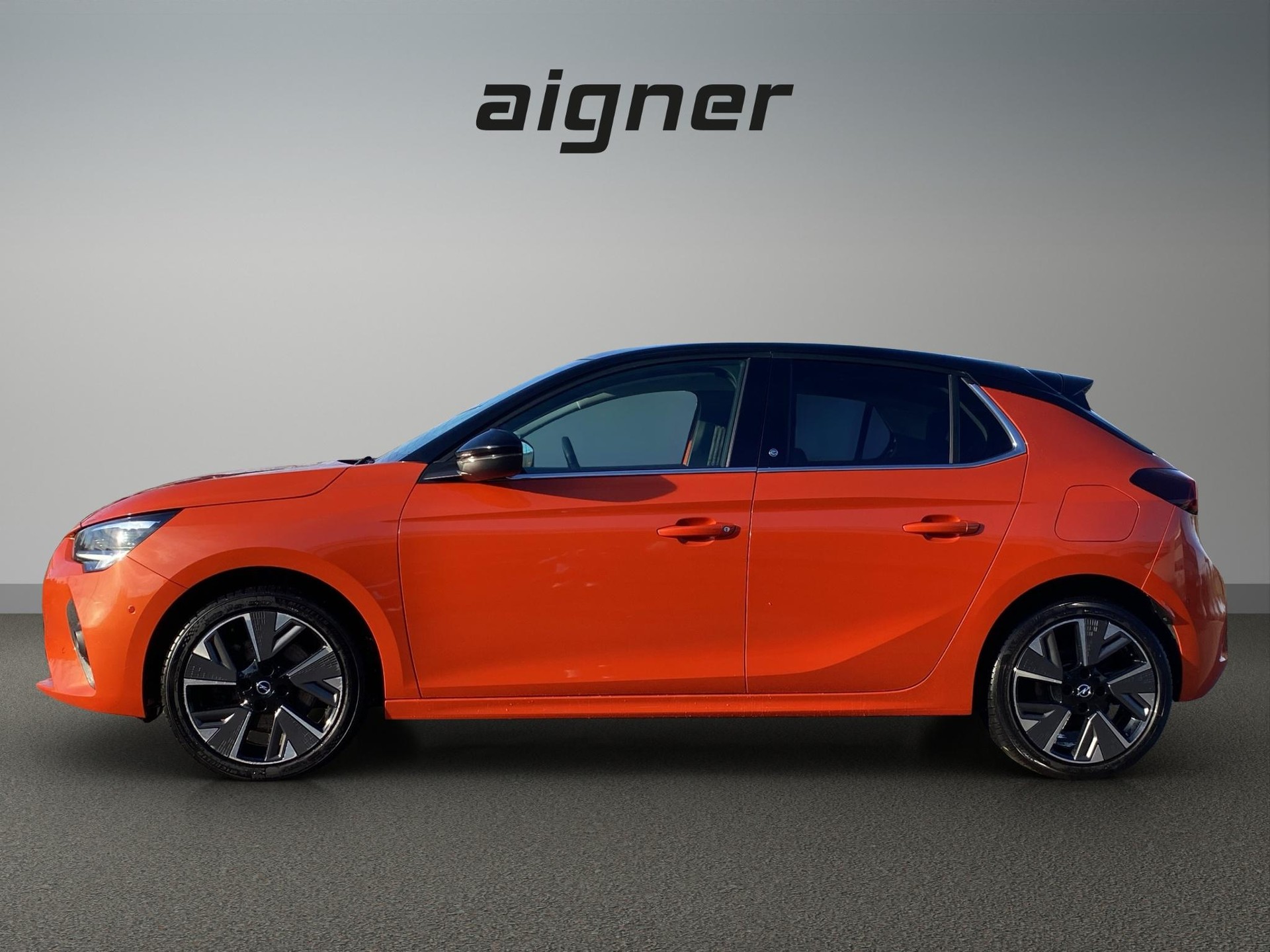 OPEL Corsa-e Elegance-image-2