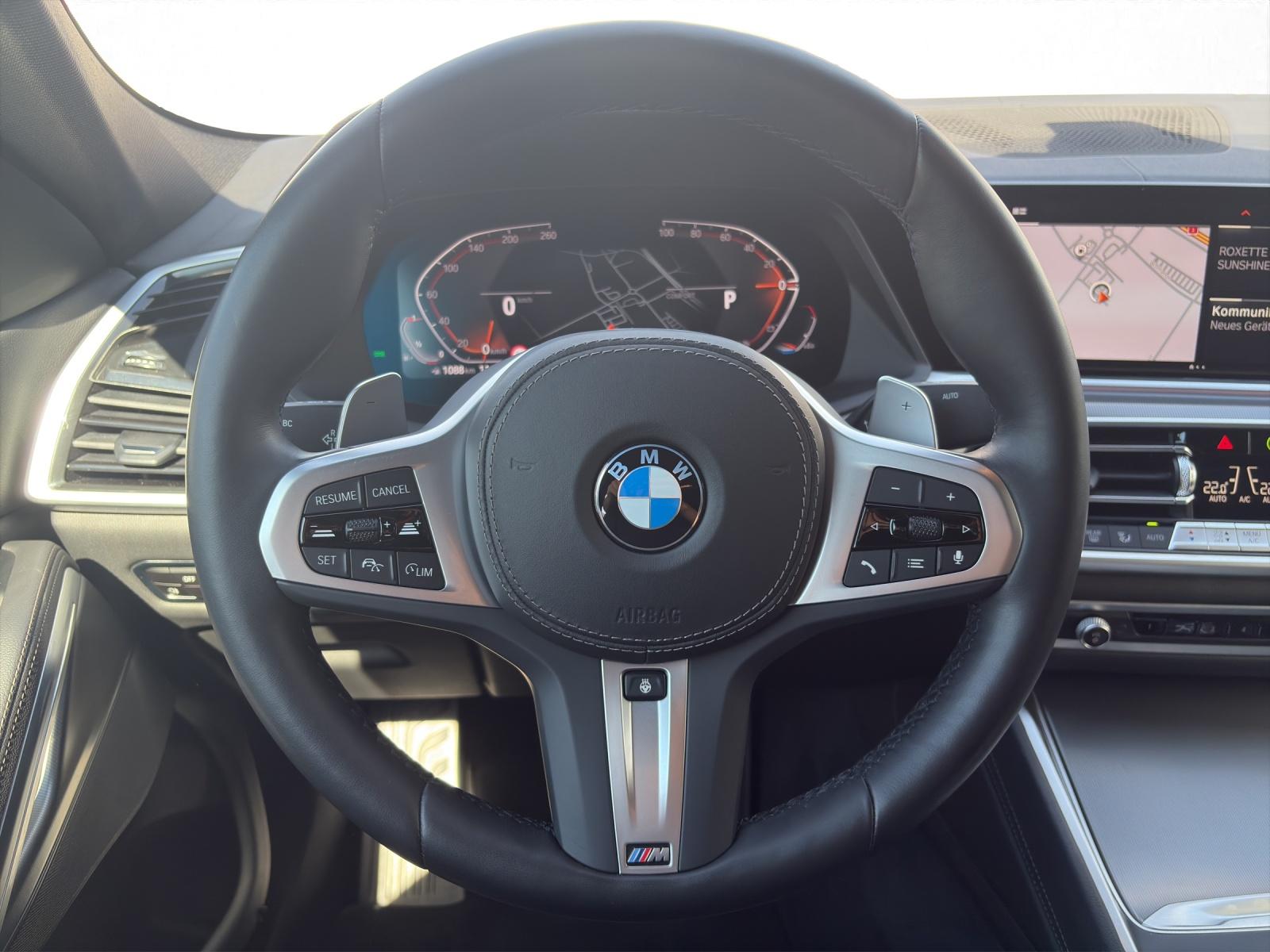 BMW X6 40i xDrive-image-10
