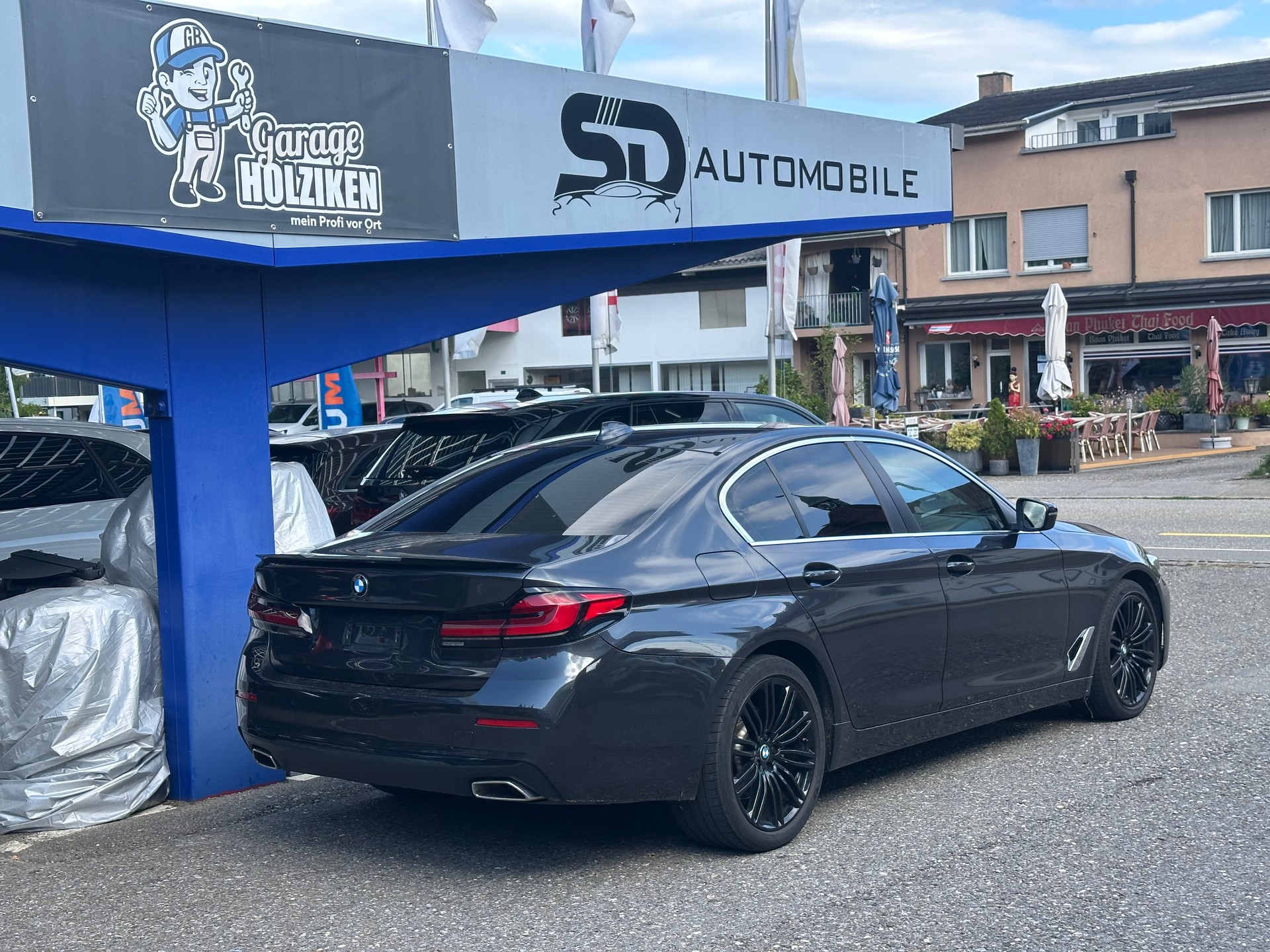 BMW 520d 48V Steptronic-image-3