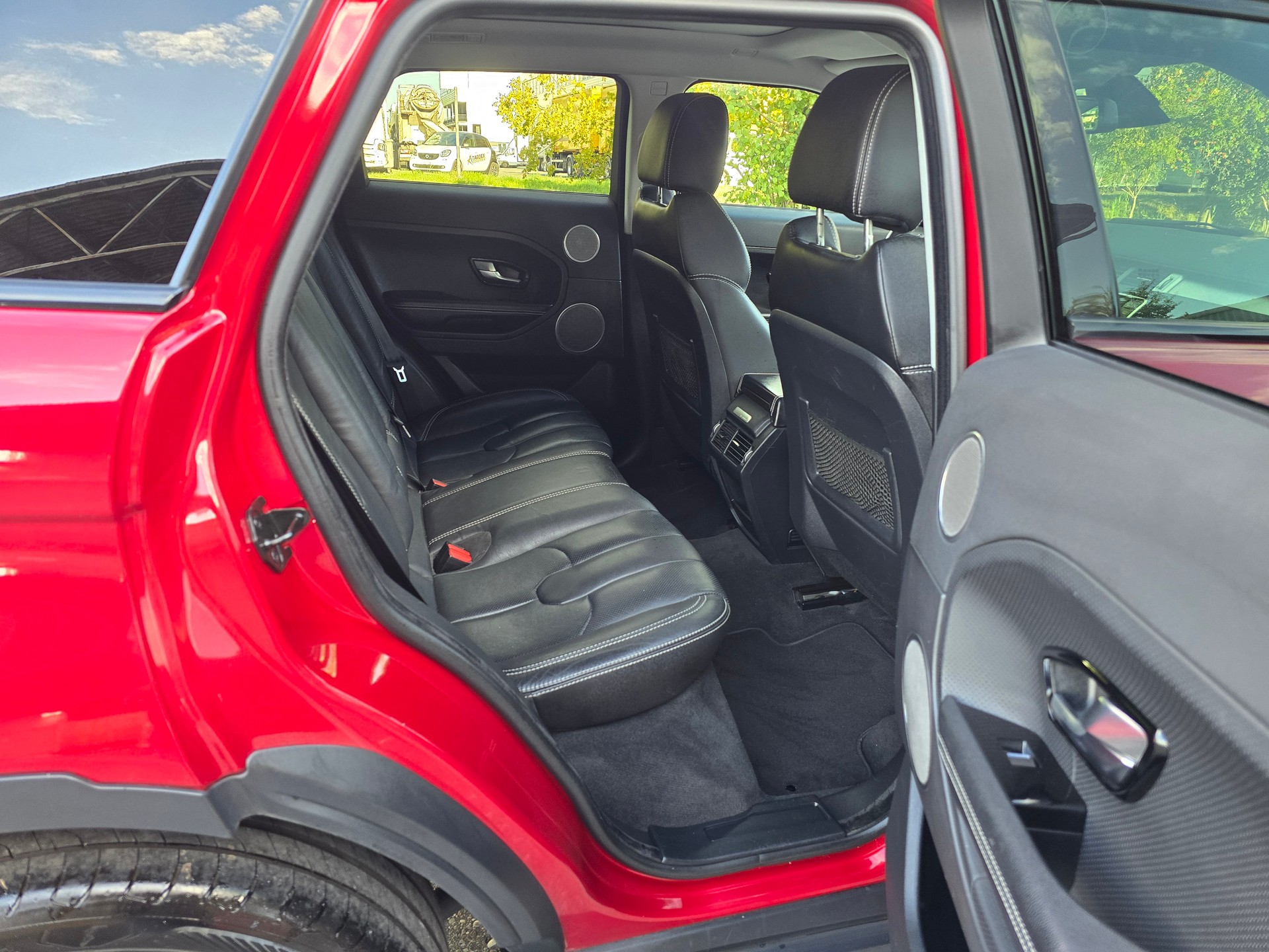 LAND ROVER Range Rover Evoque 2.2 SD4 Dynamic AT9 P212-image-12