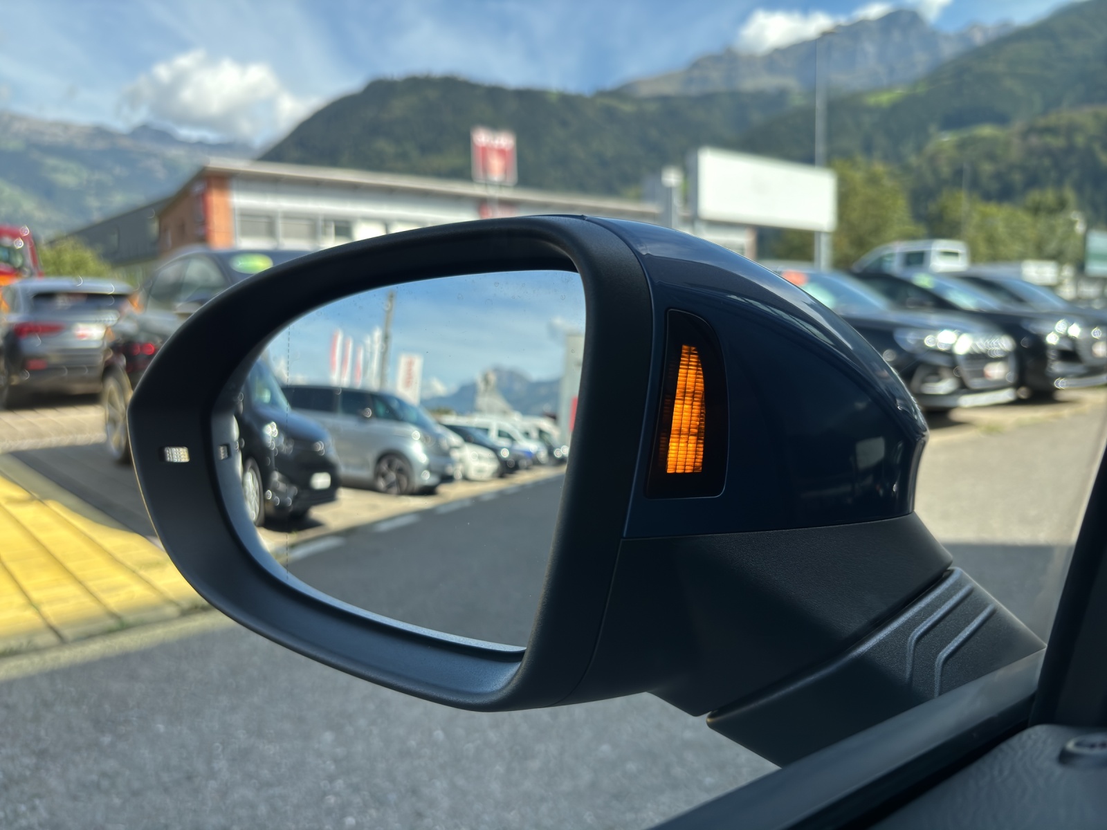 VW Golf 1.5 e TSI mHEV Value DSG-image-15