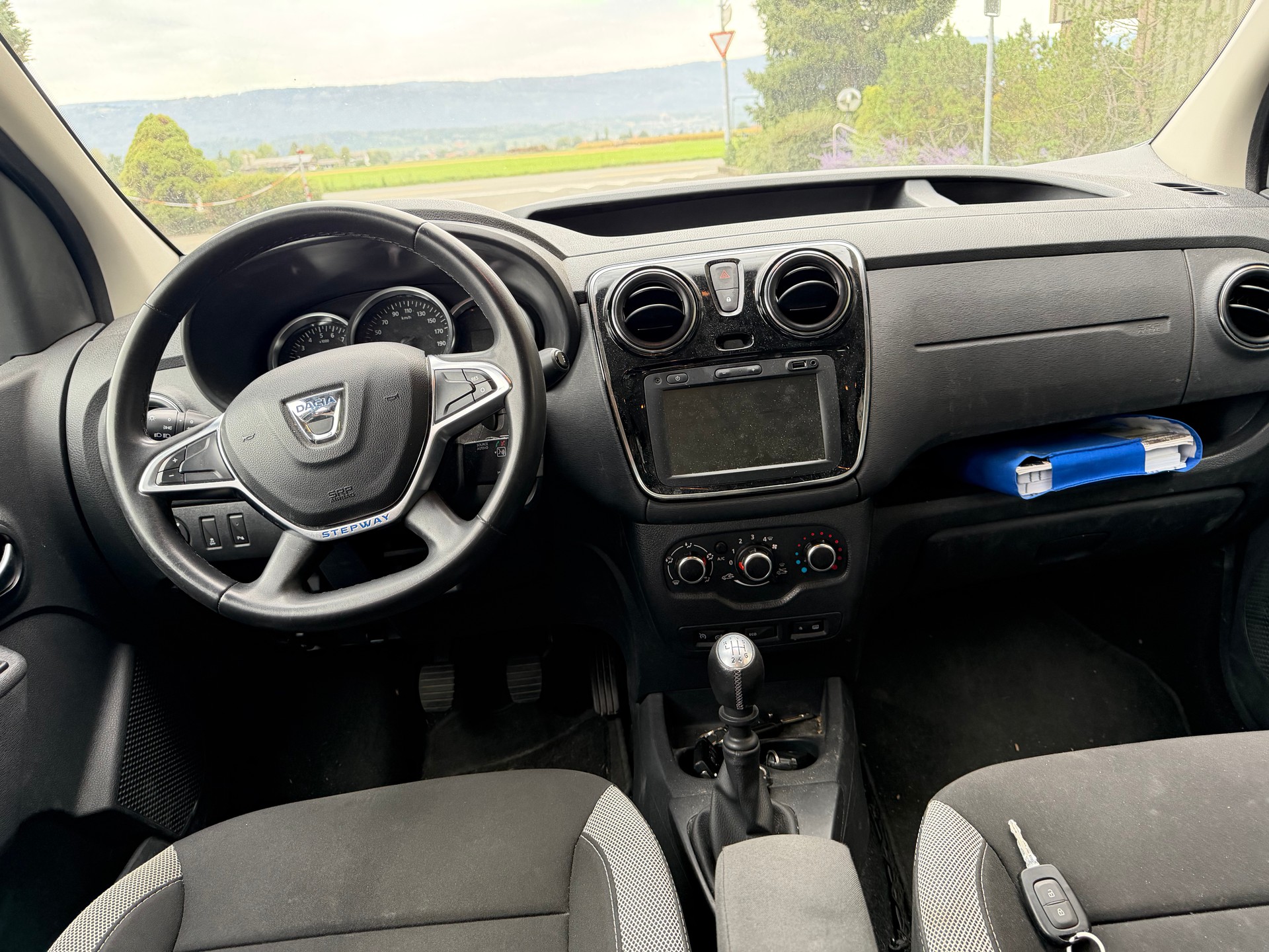DACIA Dokker TCE 130 16V Stepway-image-9