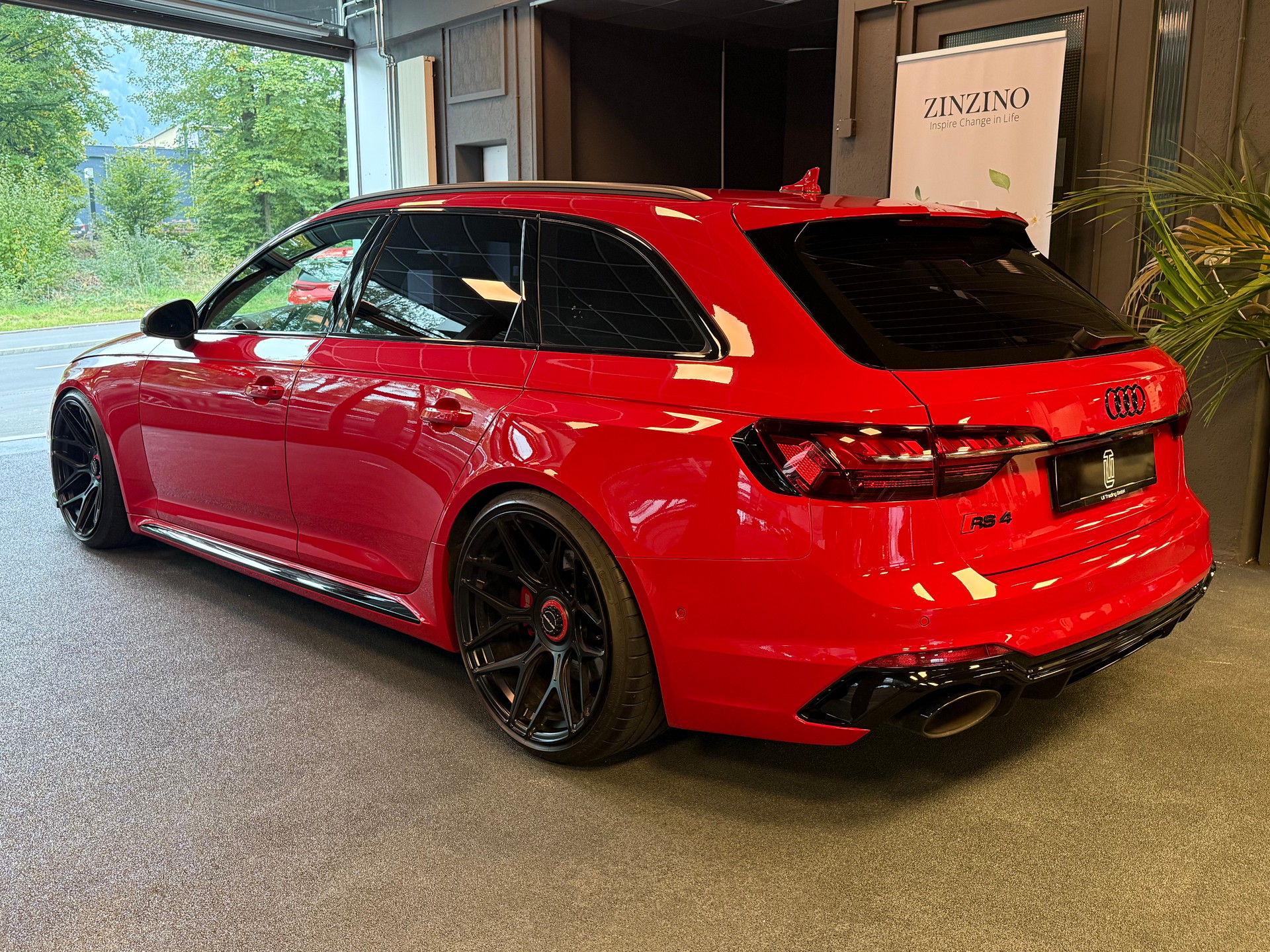 AUDI RS4 Avant 2.9 TFSI quattro tiptronic * Ceramic * H&R *-image-2