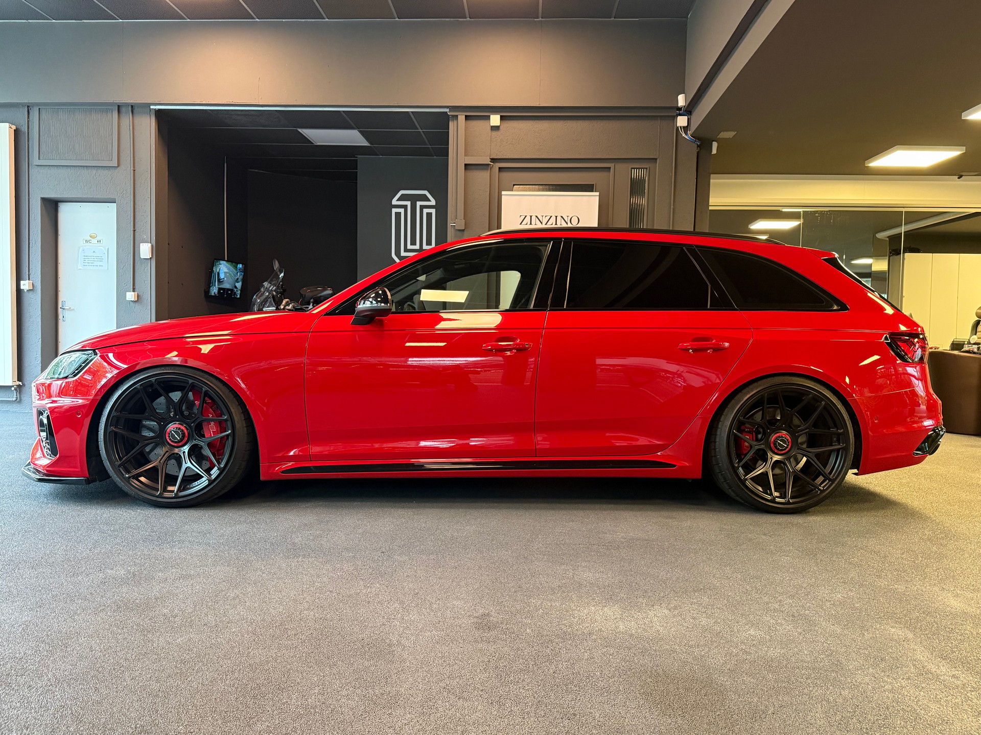 AUDI RS4 Avant 2.9 TFSI quattro tiptronic * Ceramic * H&R *-image-1