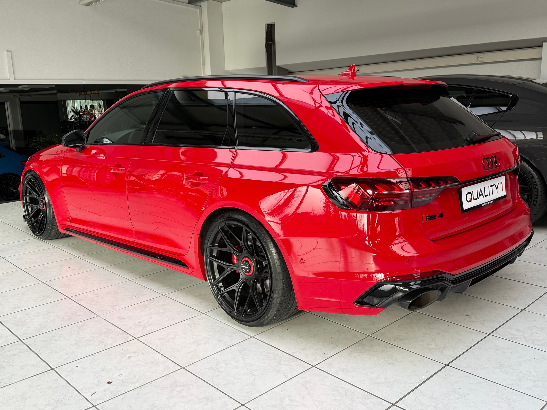 AUDI RS4 Avant 2.9 TFSI quattro tiptronic * Ceramic * H&R *-image-2