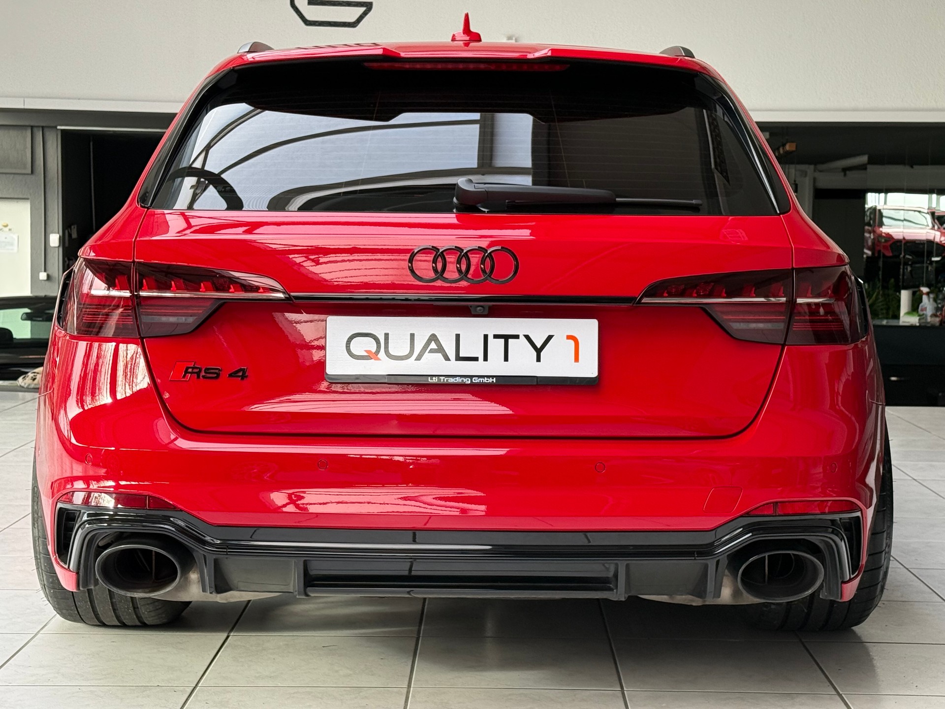 AUDI RS4 Avant 2.9 TFSI quattro tiptronic * Ceramic * H&R *-image-3