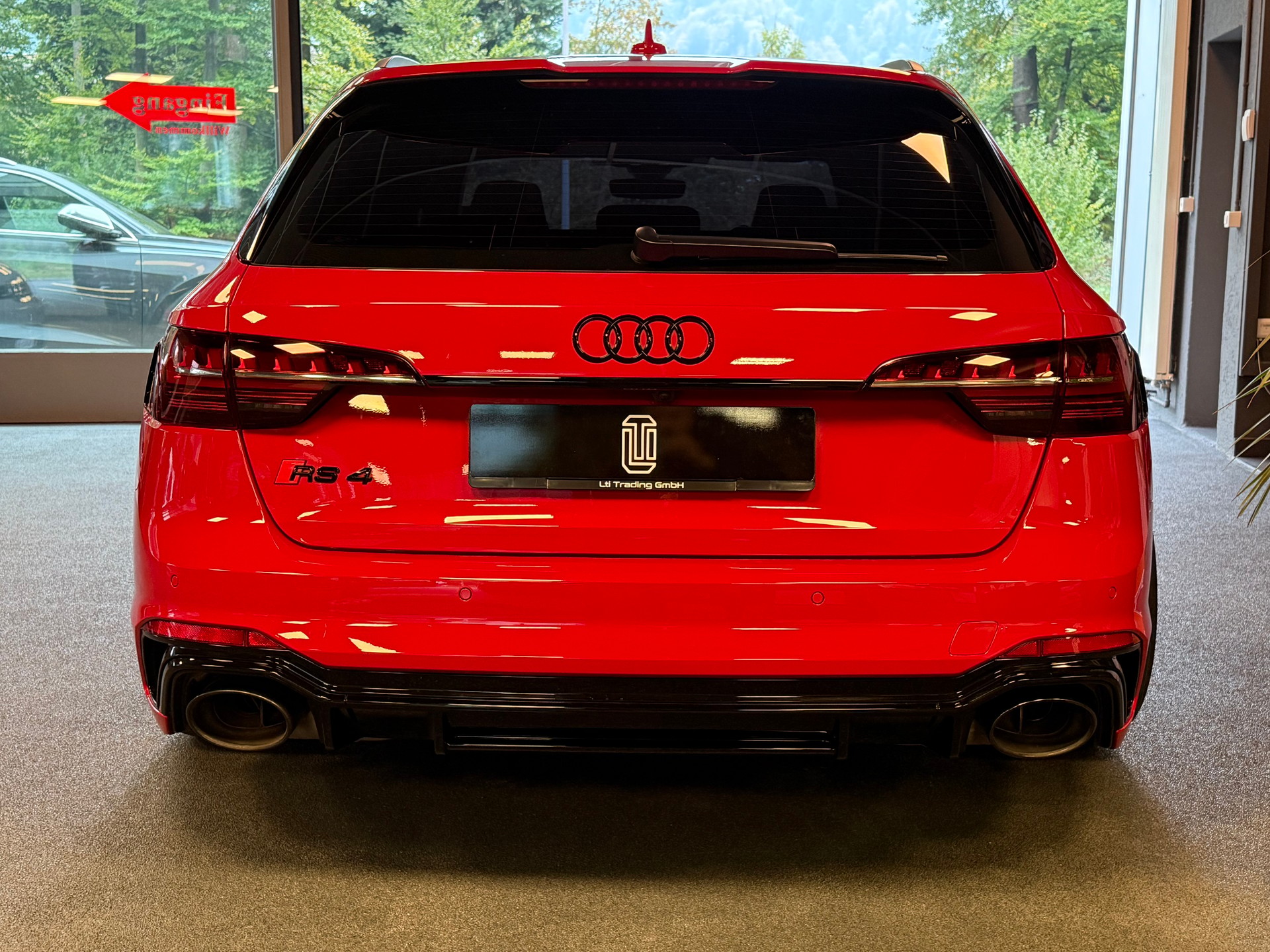 AUDI RS4 Avant 2.9 TFSI quattro tiptronic * Ceramic * H&R *-image-3