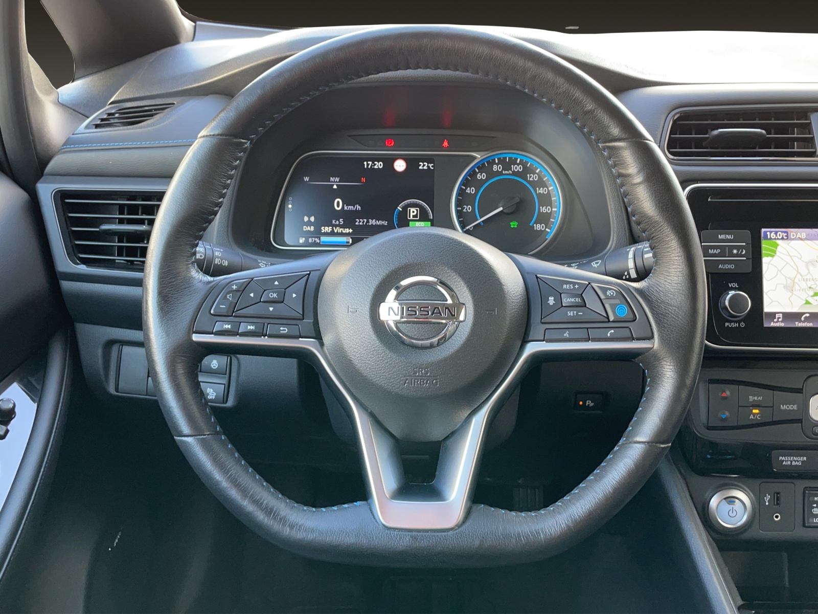 NISSAN Leaf Tekna-image-7