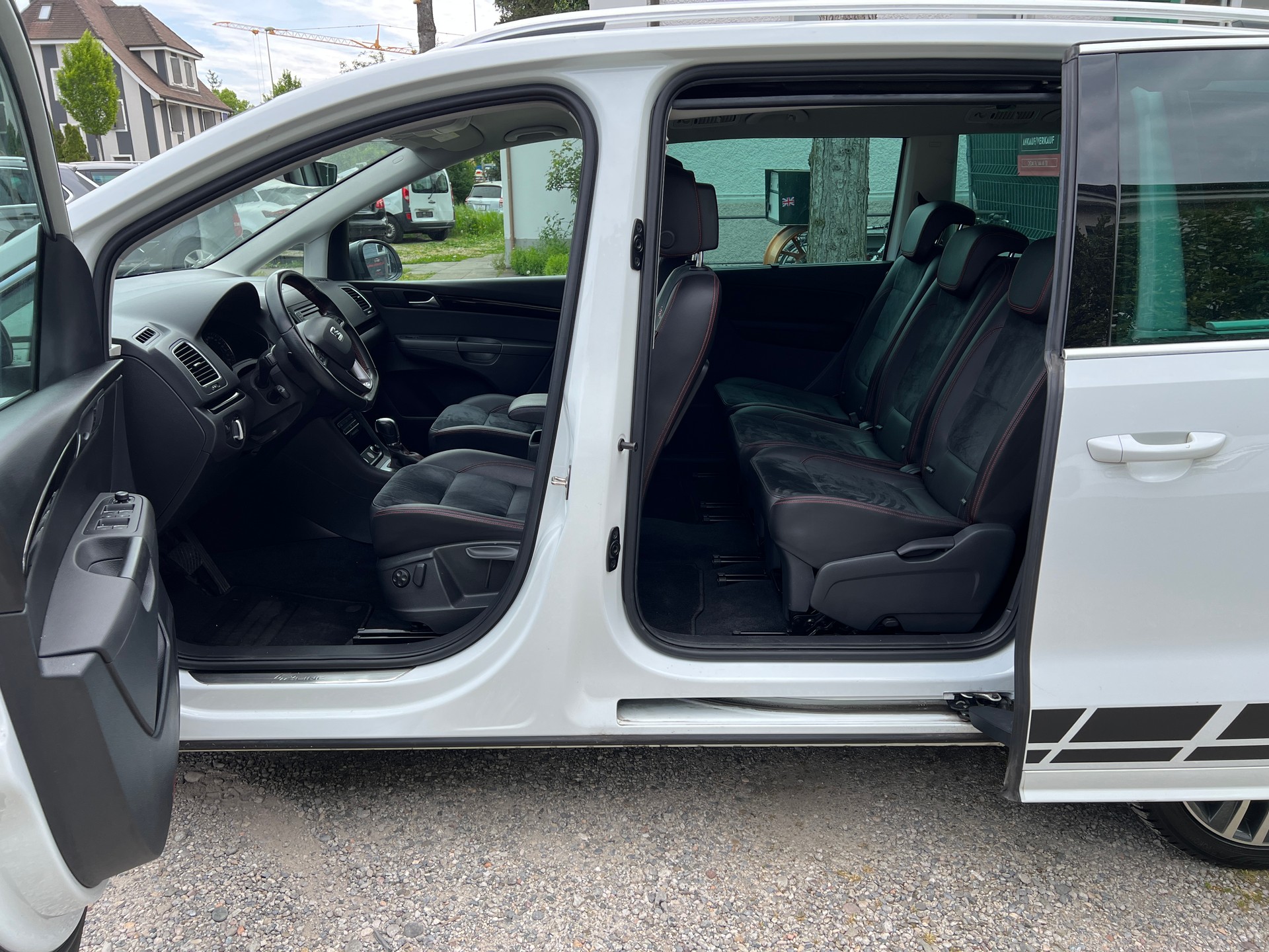SEAT Alhambra 2.0 TDI DSG SWISS FR-image-7