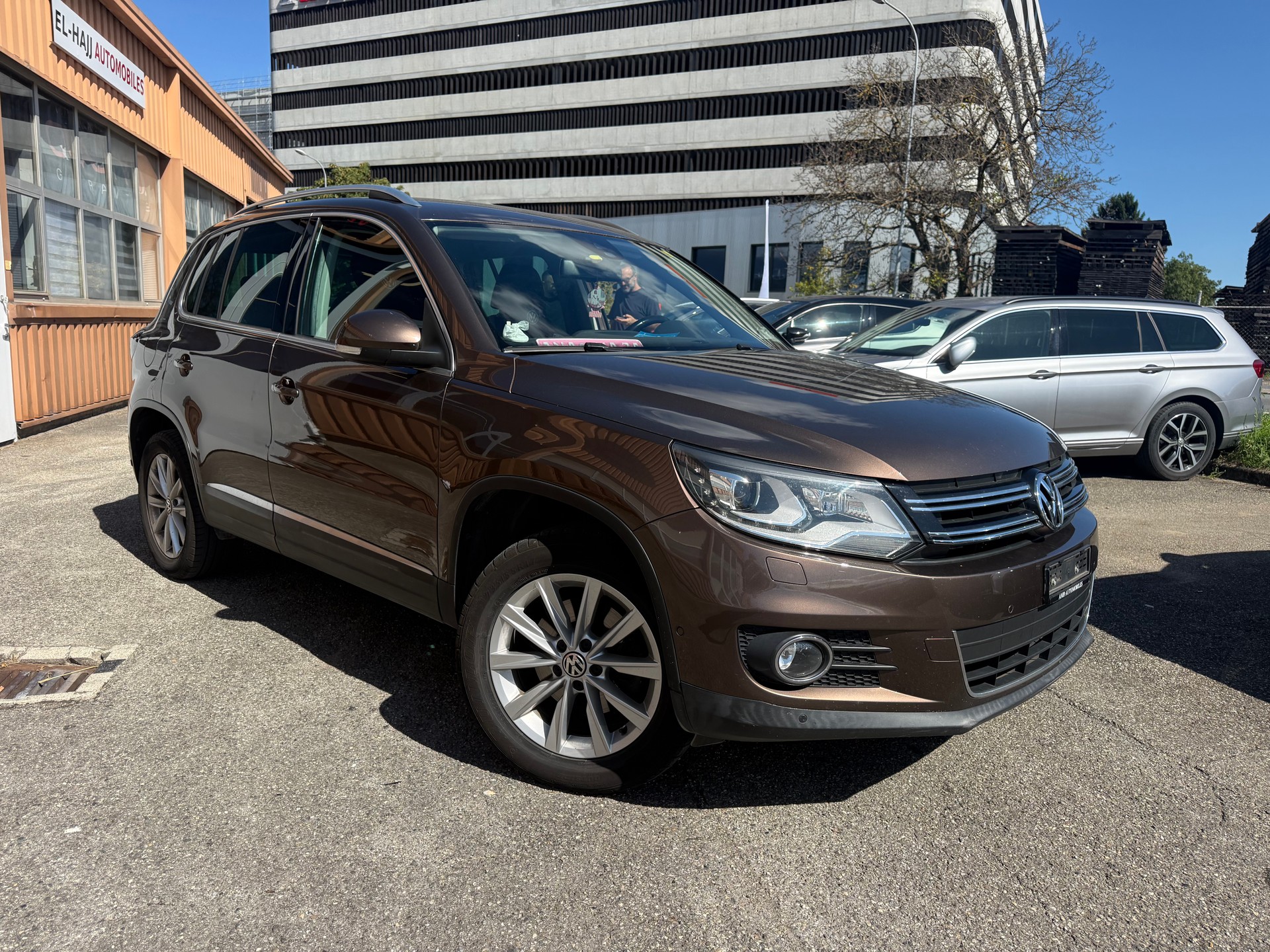 VW Tiguan 2.0 TDI BlueMotion Sport&Style 4Motion DSG-image-1