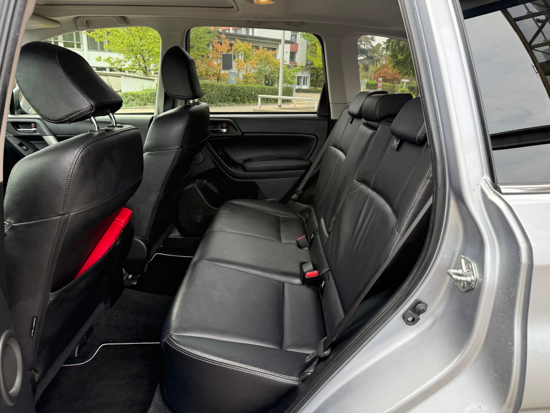 SUBARU Forester 2.0XT Luxury Lineartronic-image-11