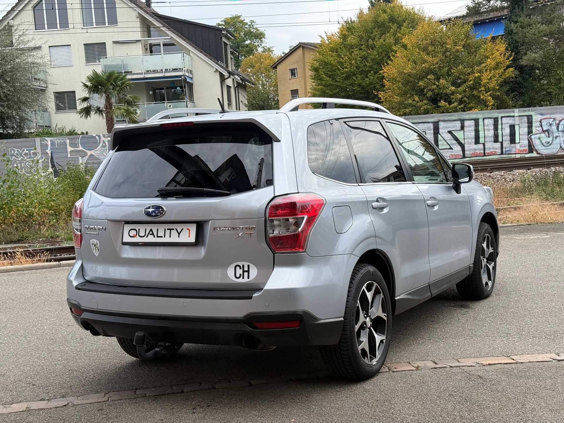 SUBARU Forester 2.0XT Luxury Lineartronic-image-5