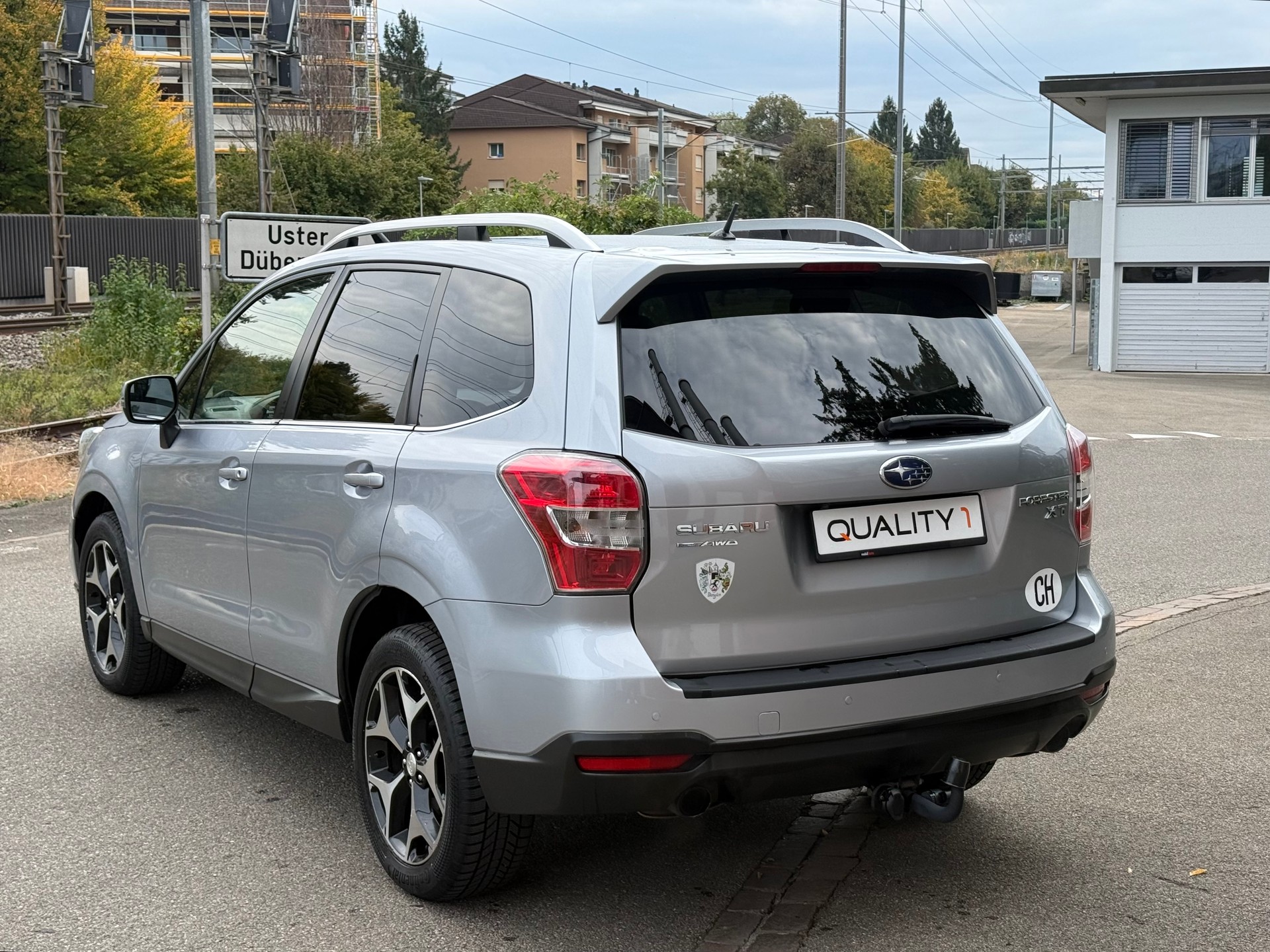 SUBARU Forester 2.0XT Luxury Lineartronic-image-3