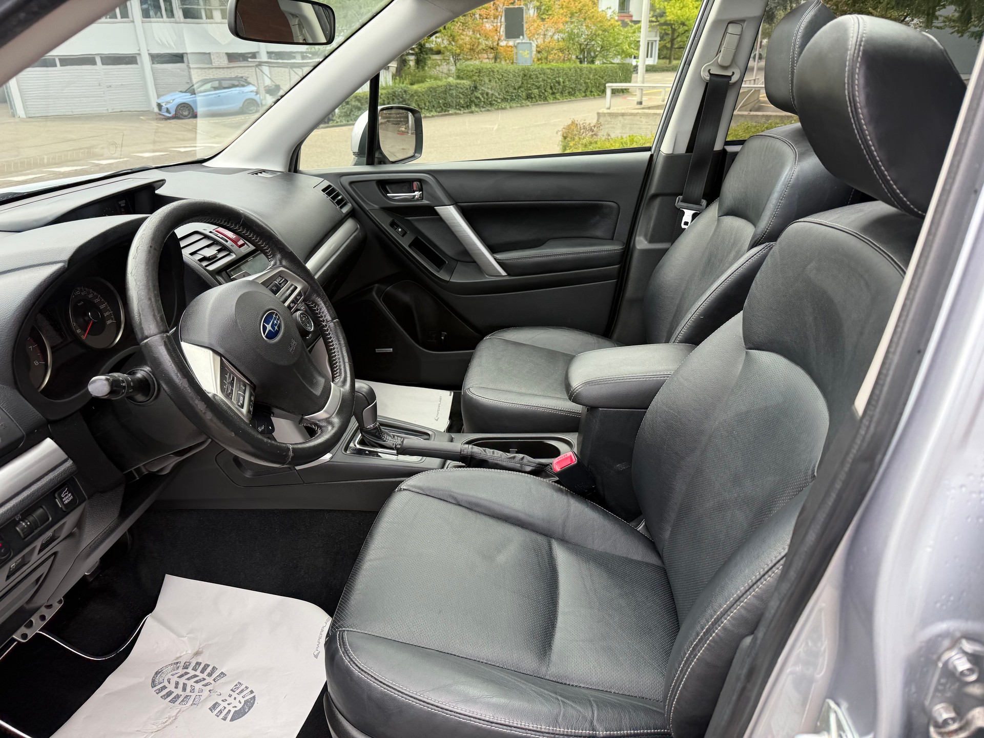 SUBARU Forester 2.0XT Luxury Lineartronic-image-6