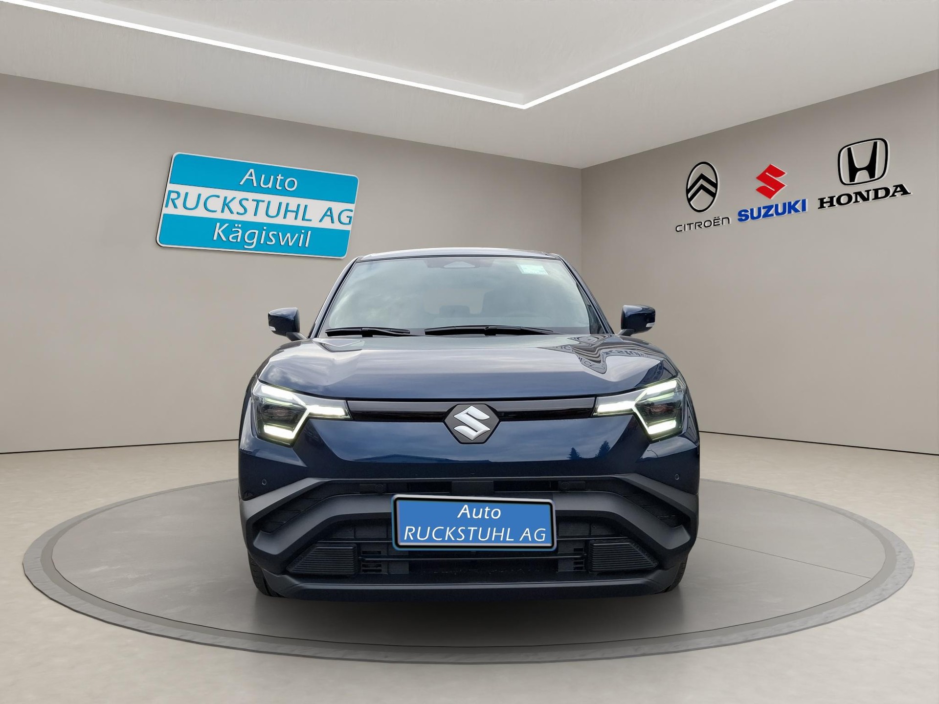 SUZUKI e Vitara Piz Sulai 4x4-image-2