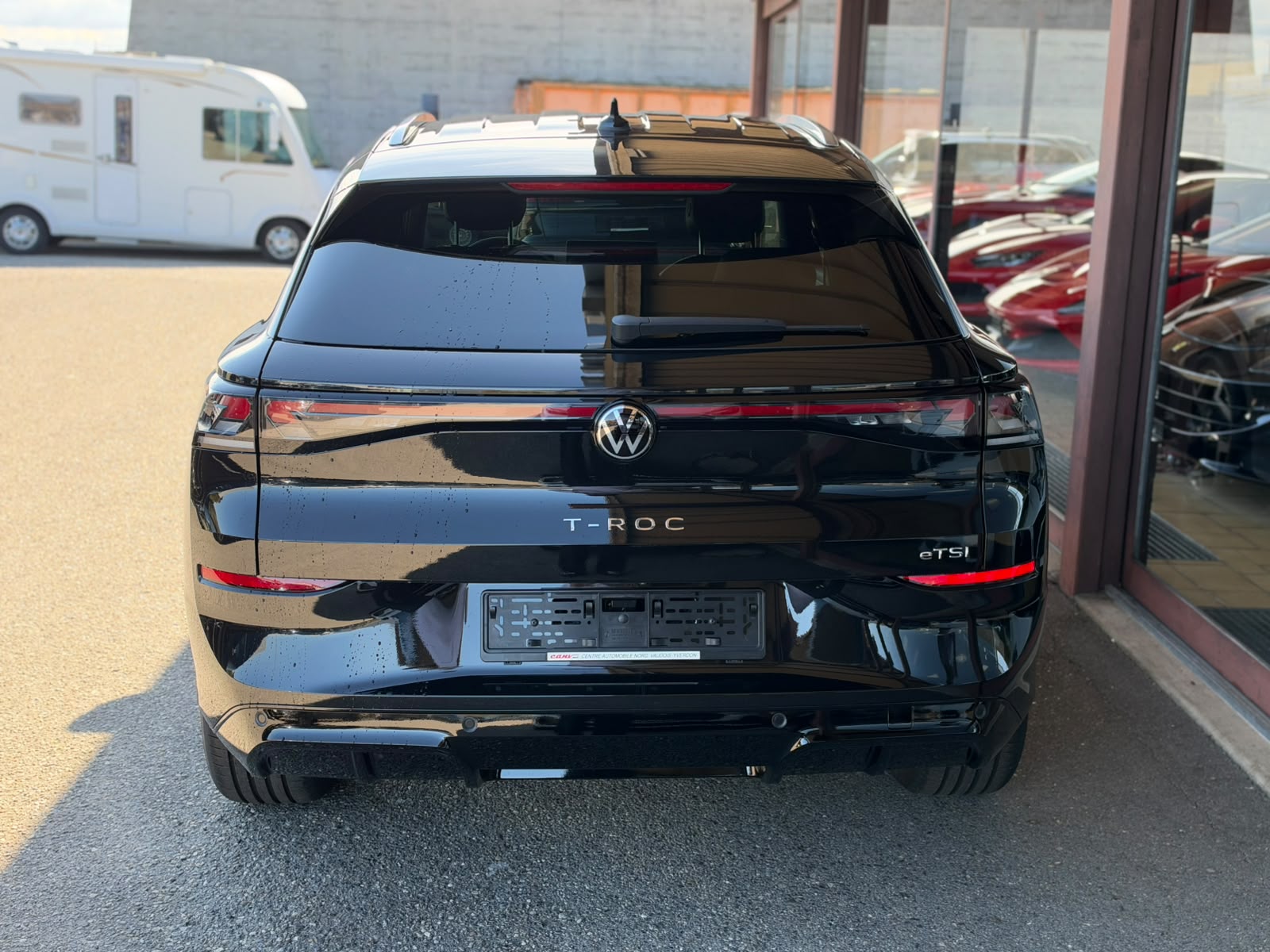 VW T-Roc 1.5 eTSI mHEV R-Line DSG-image-4
