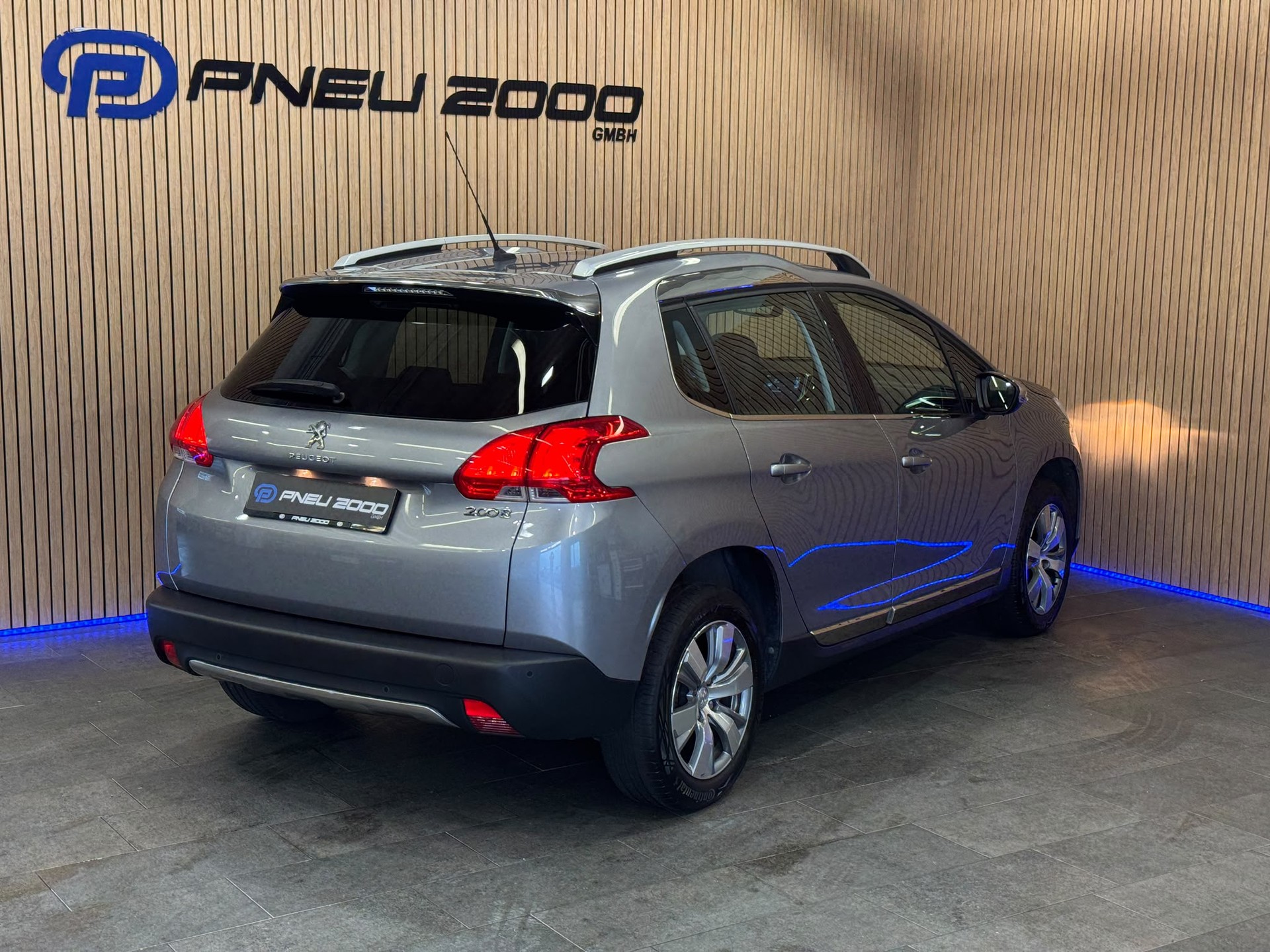 PEUGEOT 2008 1.6 VTI Allure Automatic-image-3