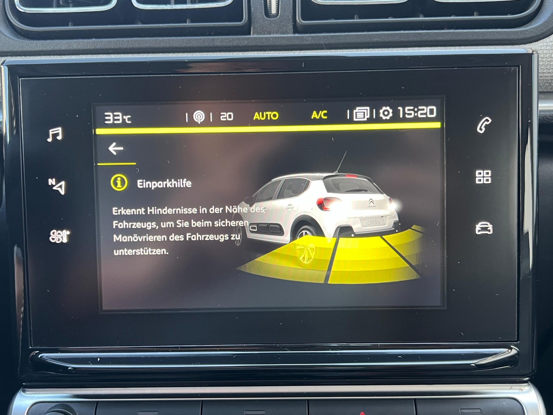 CITROEN Citroën C3 1.2 PureTech Shine-image-17