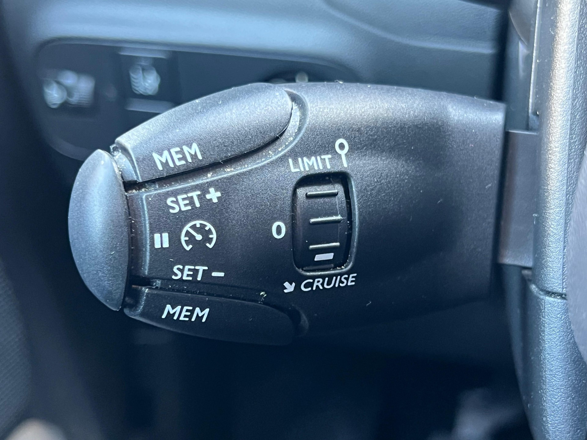 CITROEN Citroën C3 1.2 PureTech Shine-image-14