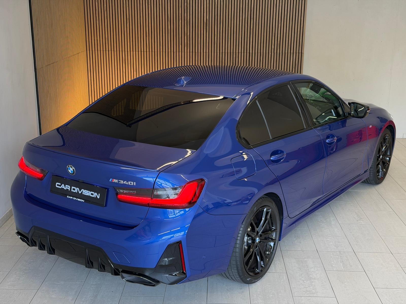 BMW M340i xDrive 48V Steptronic M Sport-image-7